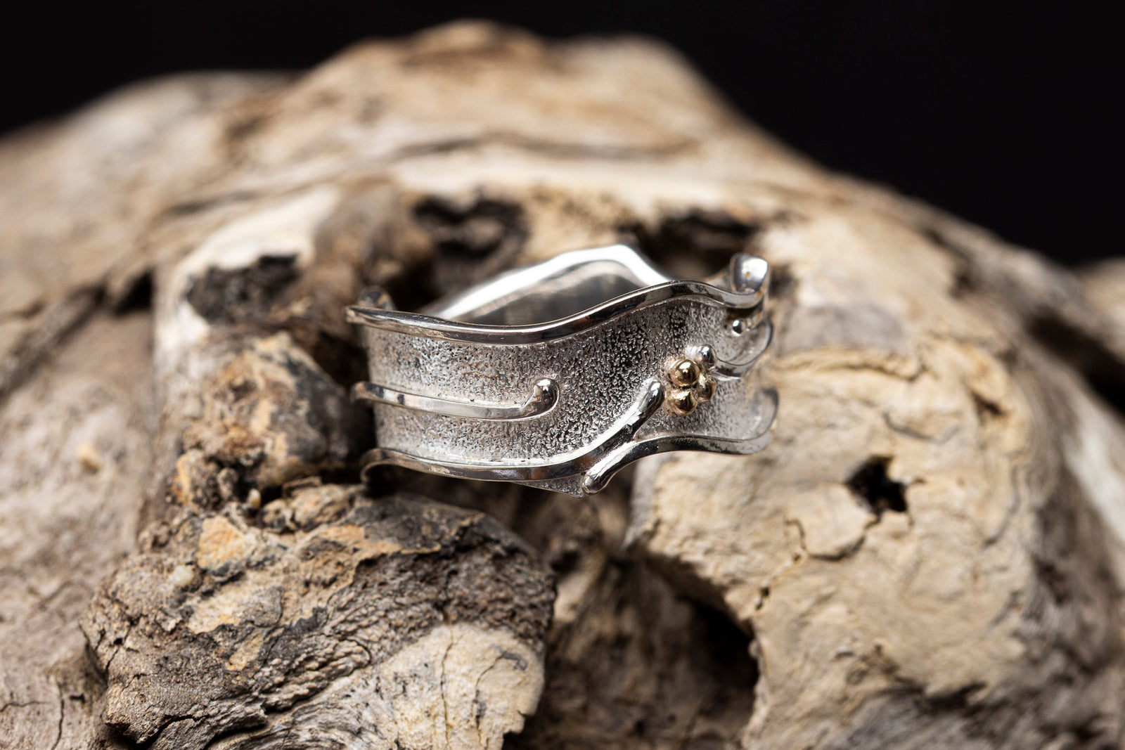 LG164 - Silver and 9ct Gold Beads Ring by Les Grimshaw available at Padstow Gallery Cornwall