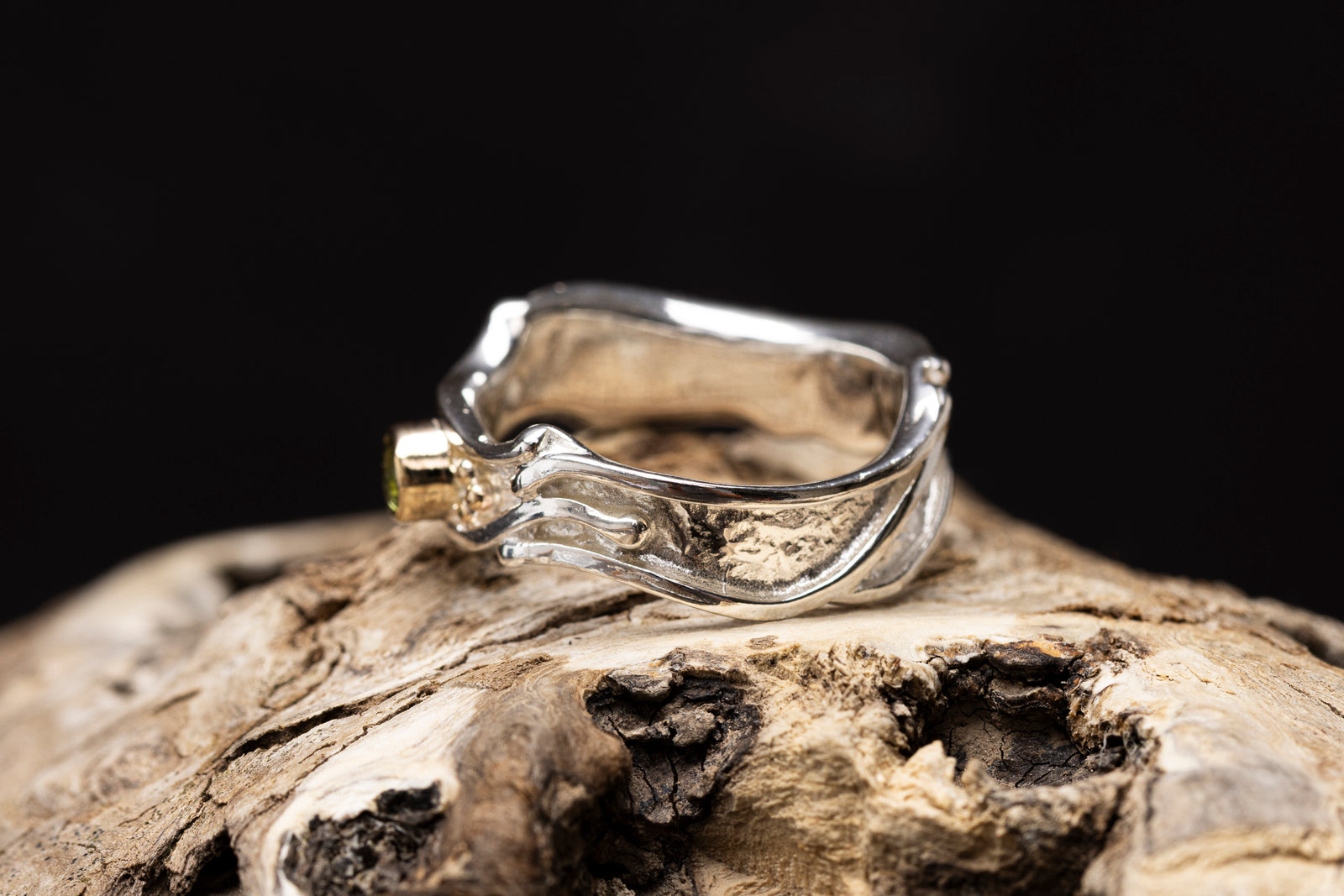 LG165 - Silver and 9ct Gold 3.5mm Green Tourmaline Ring by Les Grimshaw available at Padstow Gallery Cornwall