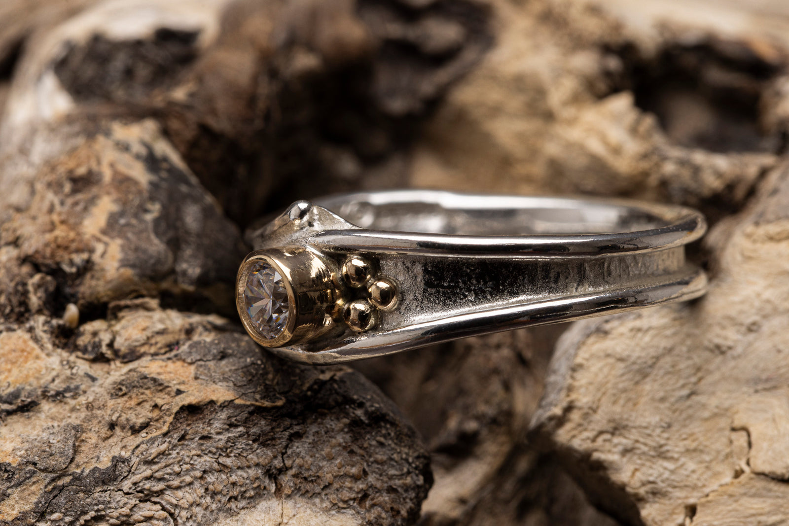 LG168 - Silver and 9ct Gold 3.5mm CZ Ring by Les Grimshaw available at Padstow Gallery Cornwall