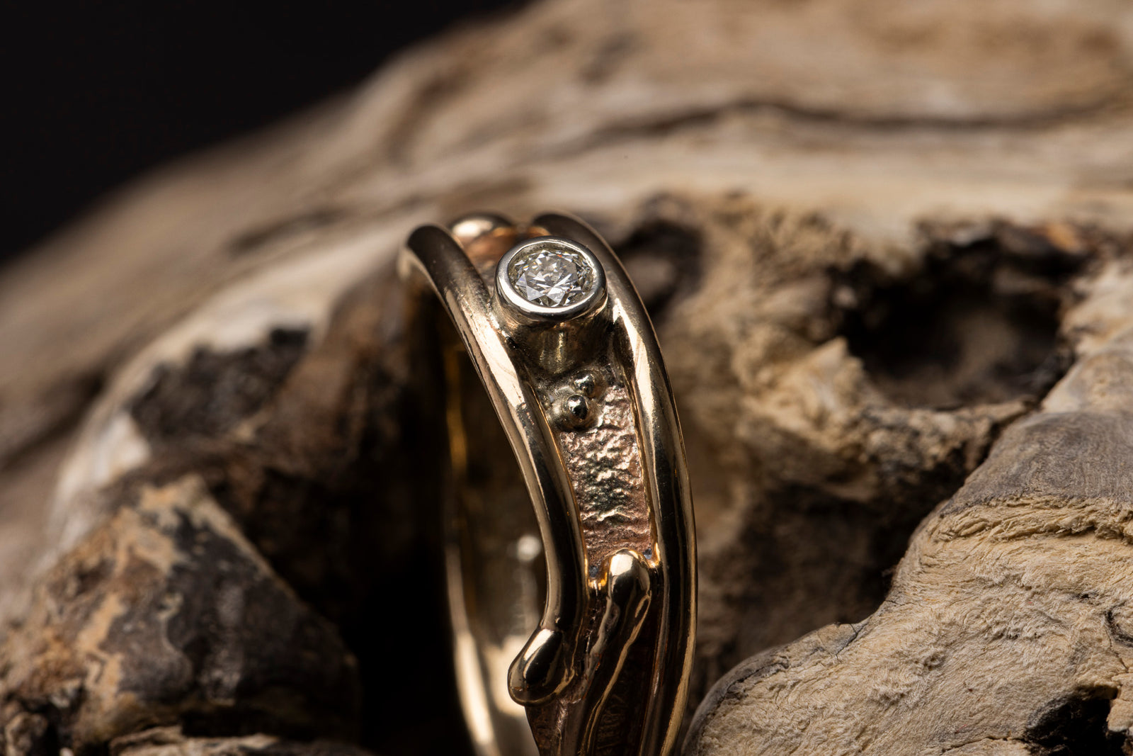 LG174 - 9ct Yellow & White Gold 3mm Diamond Ring by Les Grimshaw available at Padstow Gallery Cornwall