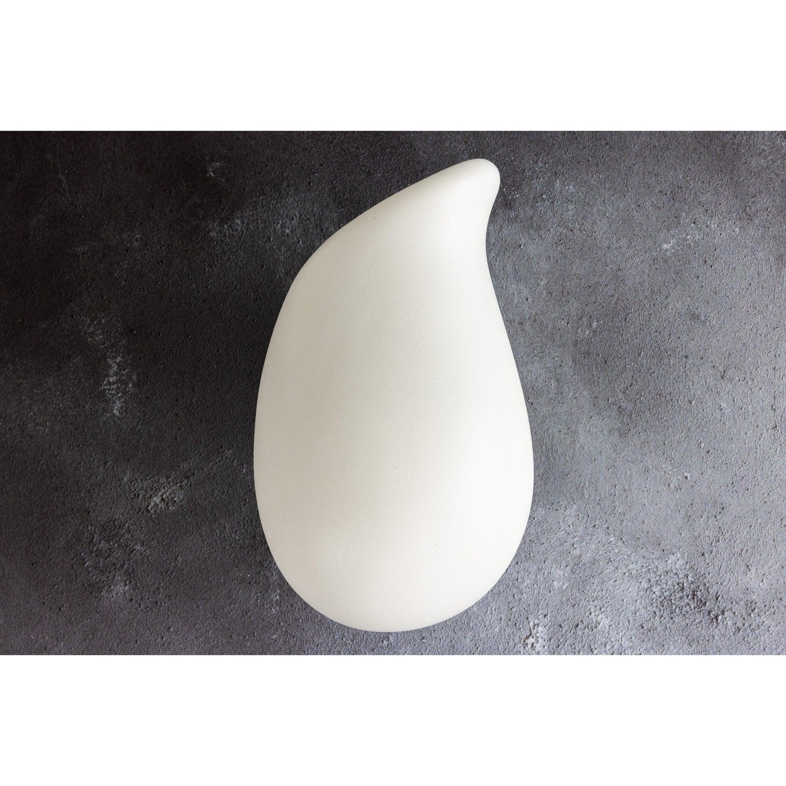 KSR4 Droplet Wall Vase by Kate Schuricht, available at Padstow Gallery, Cornwall