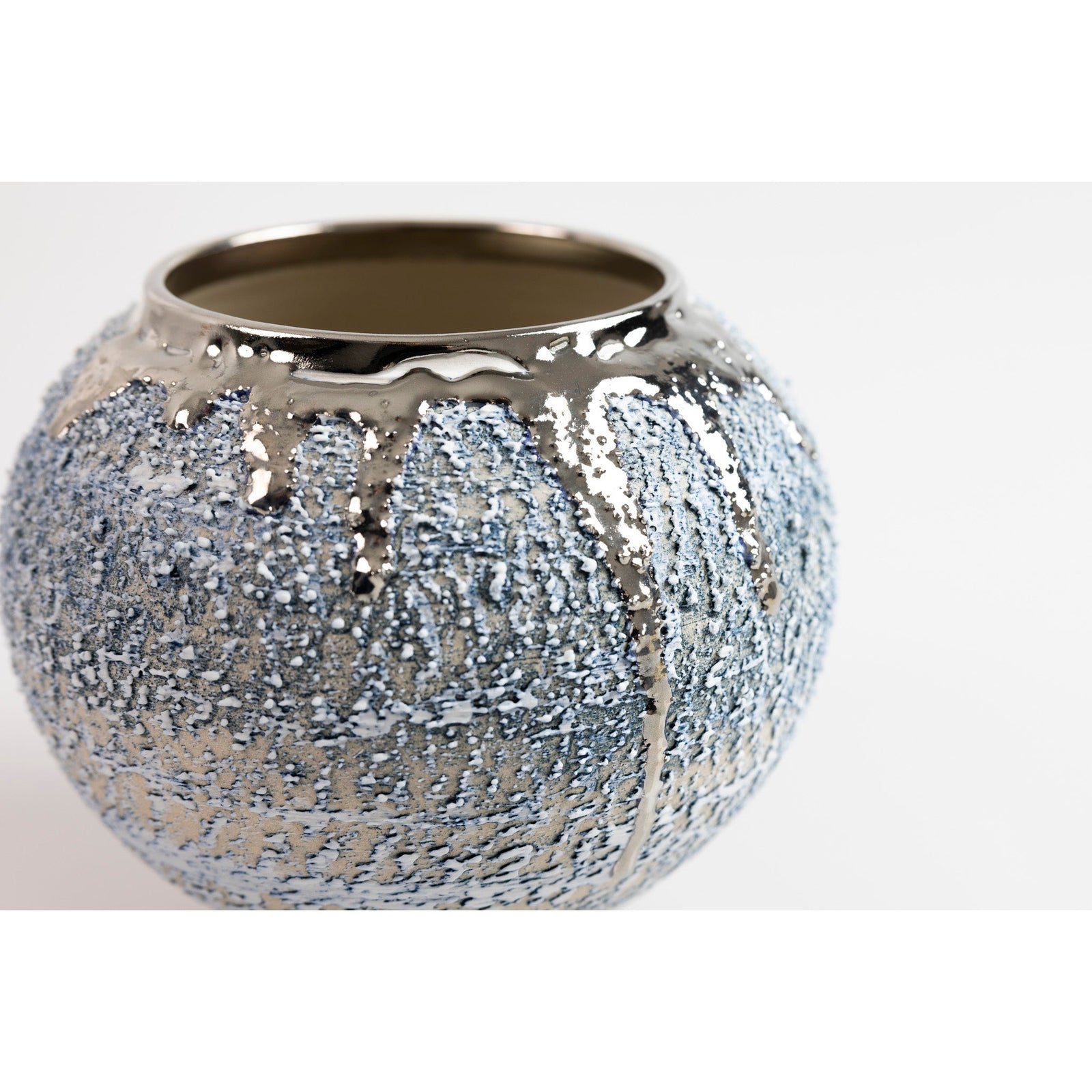 Textured moon jar with platinum lustre, by Alex McCarthy, available from Padstow Gallery, Cornwall