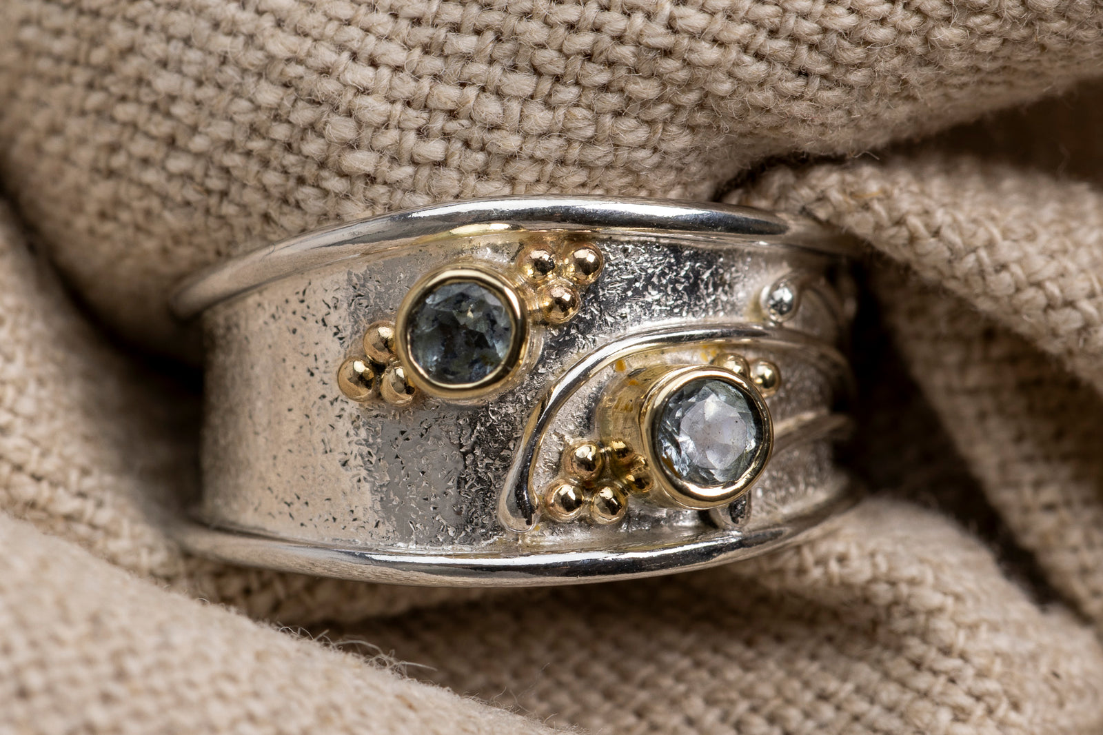 LG 134 Topaz Ring Size P by Les Grimshaw available at Padstow Gallery Cornwall