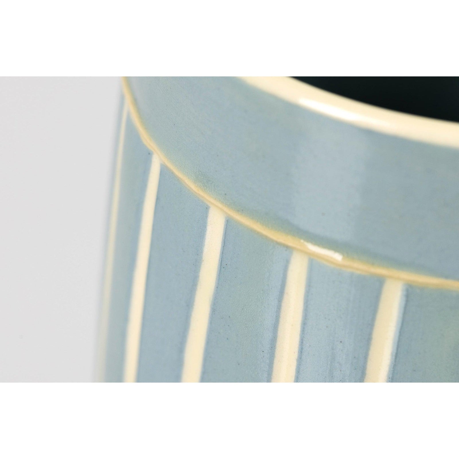 MV3 Mid Vessel, handbuilt ceramic created by Emily-Kriste Wilcox, available from Padstow Gallery, Cornwall