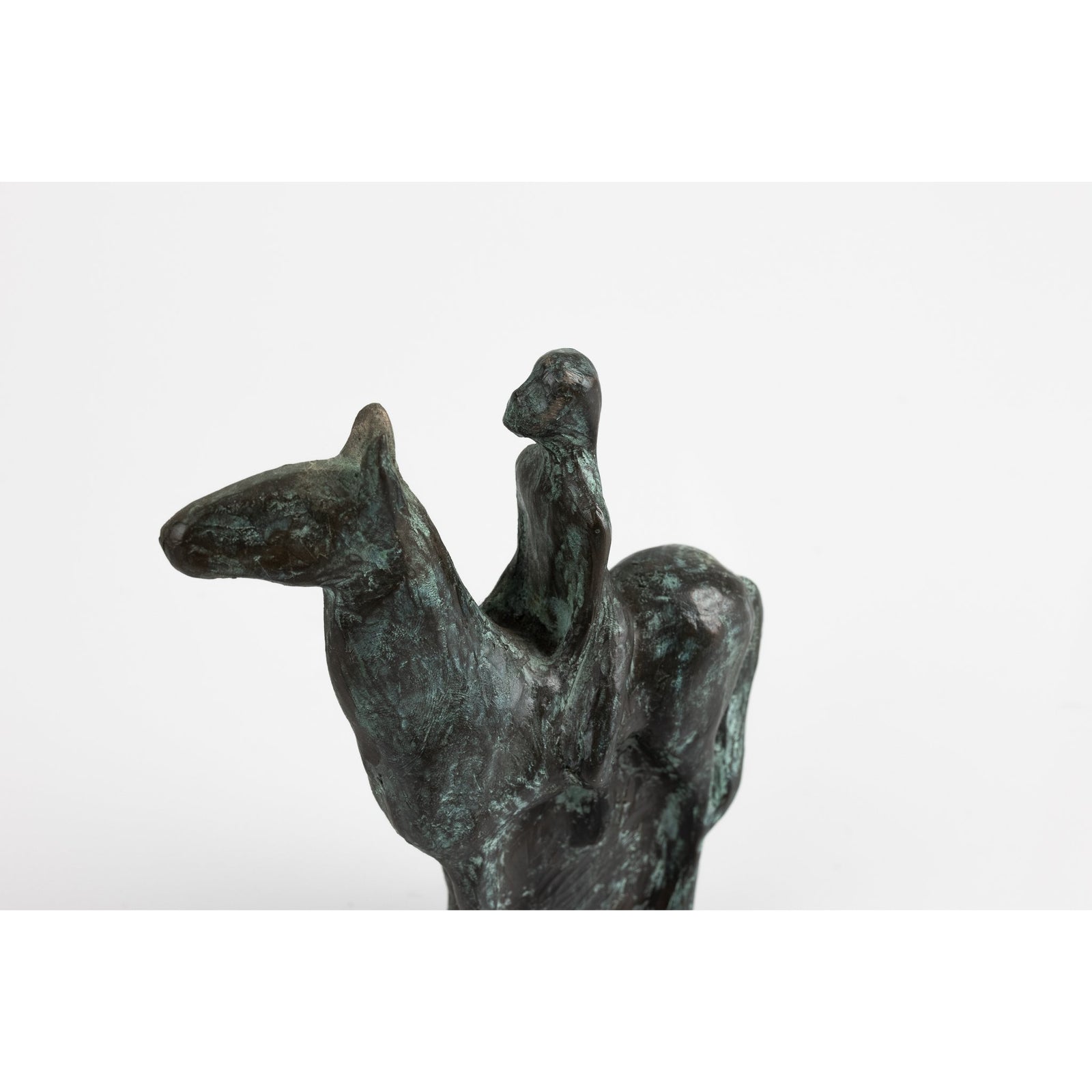 'Sitting' sculpture by Sophie Howard, available at Padstow Gallery, Cornwall