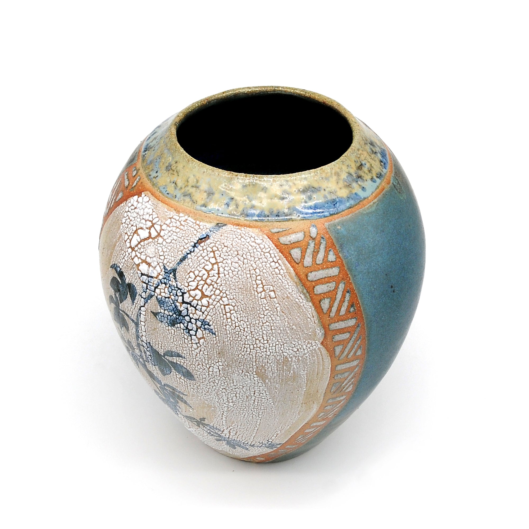 MK22 Vase by Miae Kim available at Padstow Gallery, Cornwall