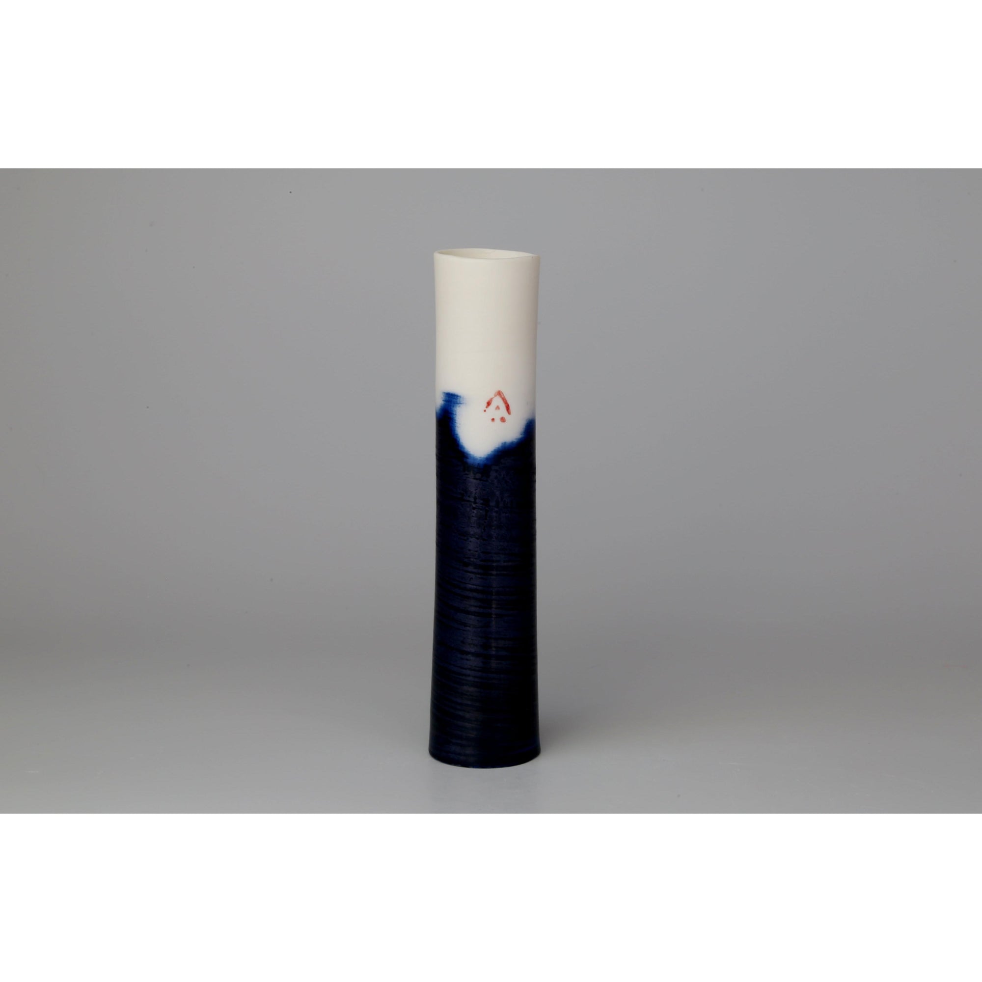 AT13 Stem Vase, by Ali Tomlin, available at Padstow Gallery, Cornwall