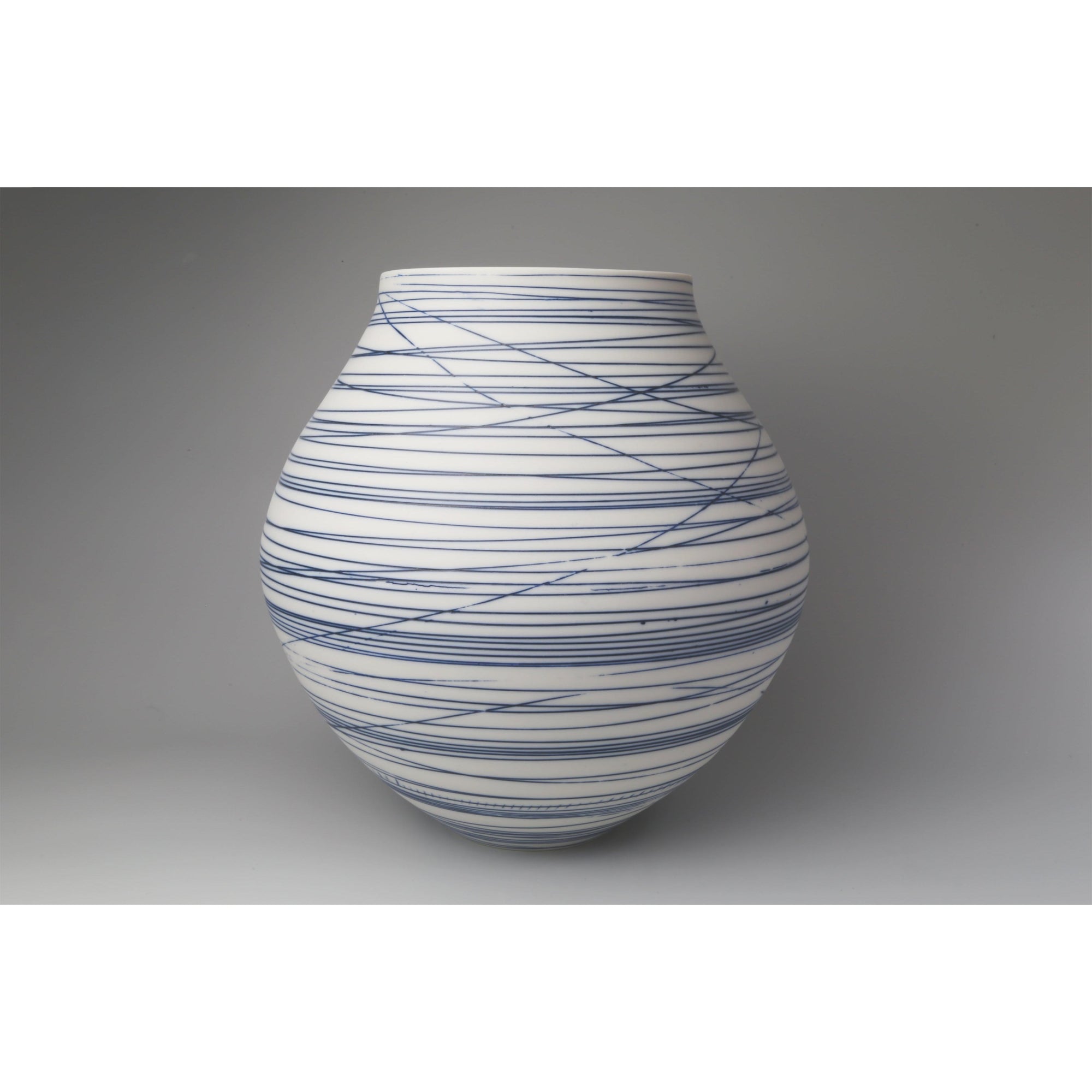 AT43 Large Flared Neck Moon Jar, by Ali Tomlin, available at Padstow Gallery, Cornwall