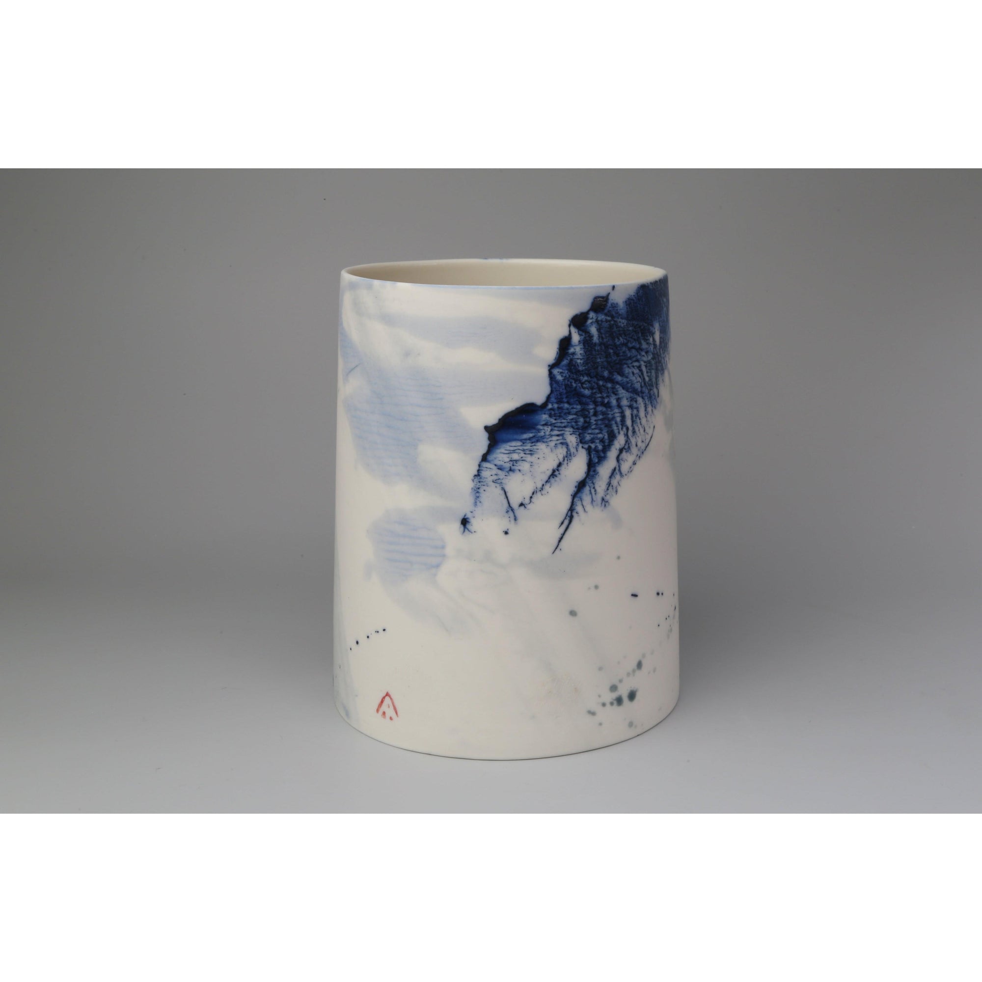 AT55 Fat Cylinder Vase, by Ali Tomlin, available at Padstow Gallery, Cornwall