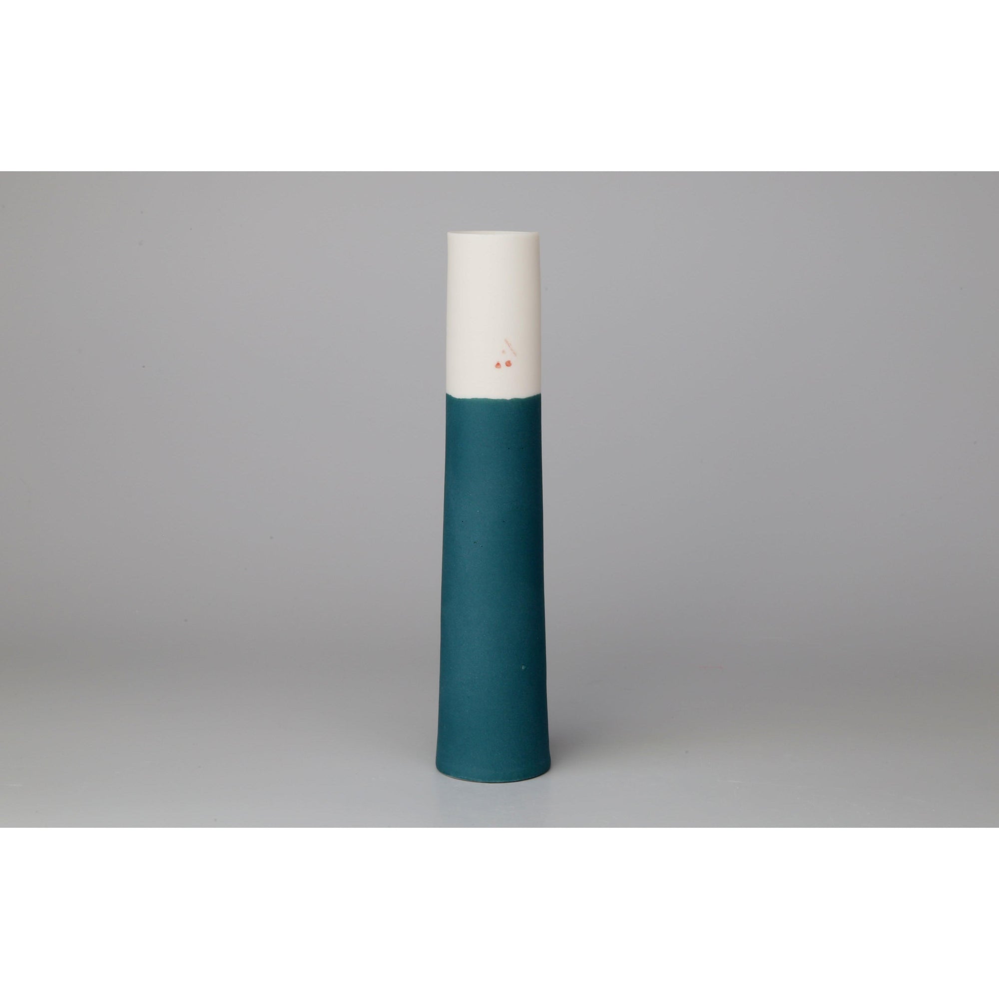 AT7 Stem Vase, by Ali Tomlin, available at Padstow Gallery, Cornwall