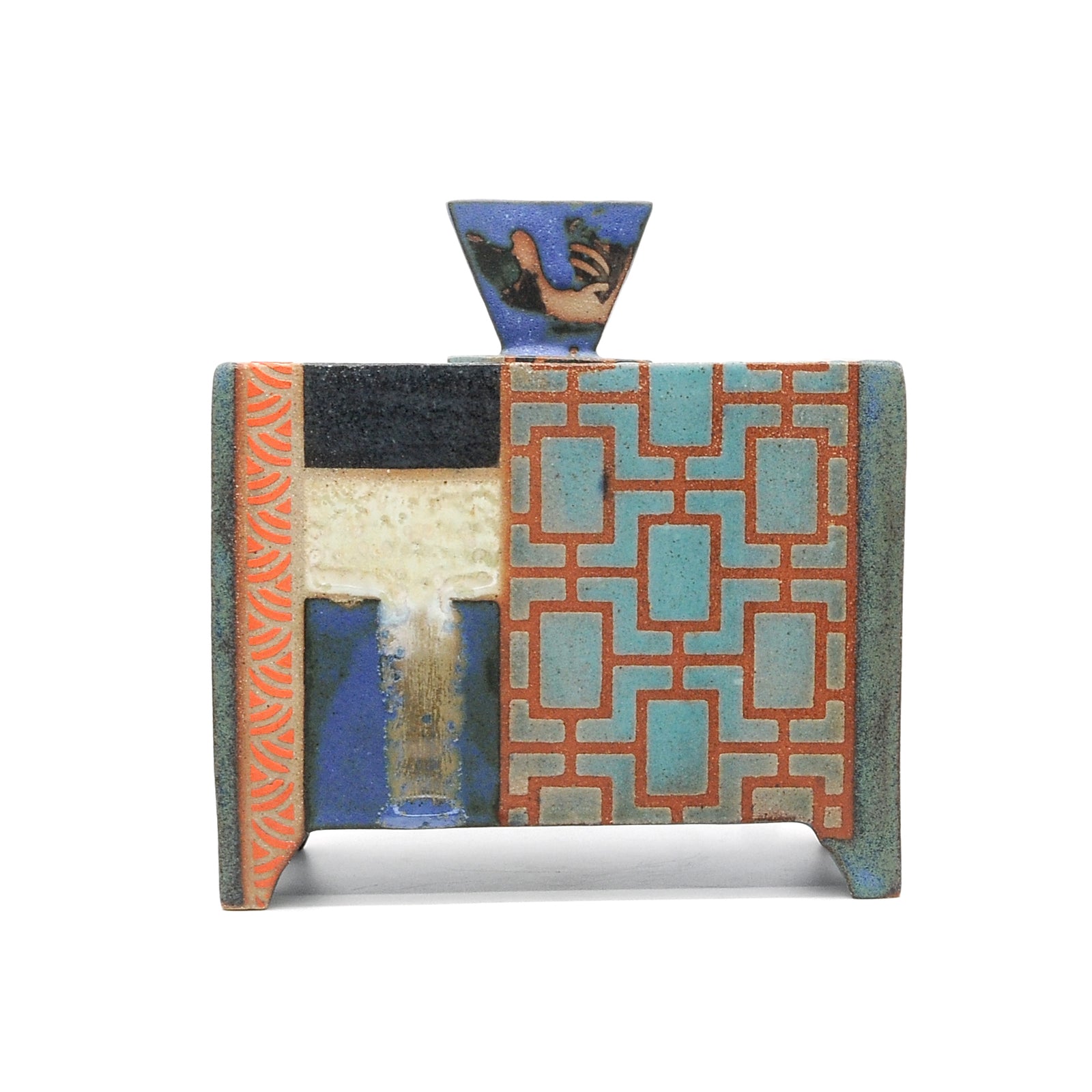 MK56 Bamboo Box with brass kintsugi By Miae Kim ceramics available at Padstow Gallery, Cornwall