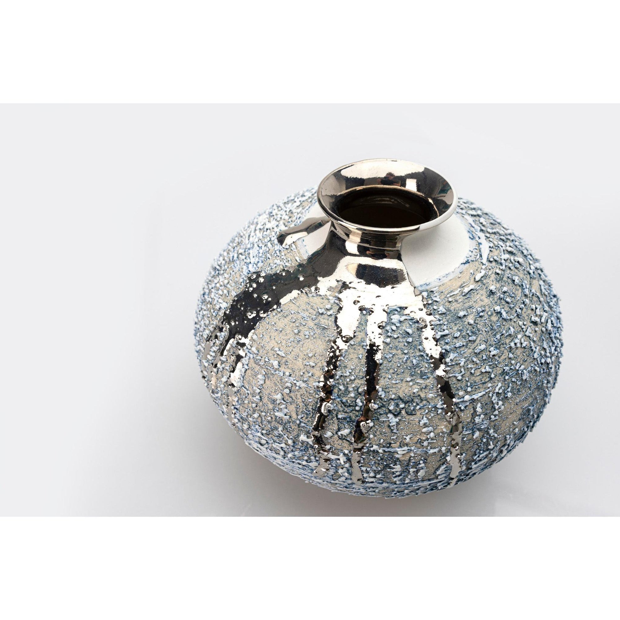 AMC192 Zephyr Textured vase with Platinum Lustre by Alex McCarthy available at Padstow Gallery, Cornwall