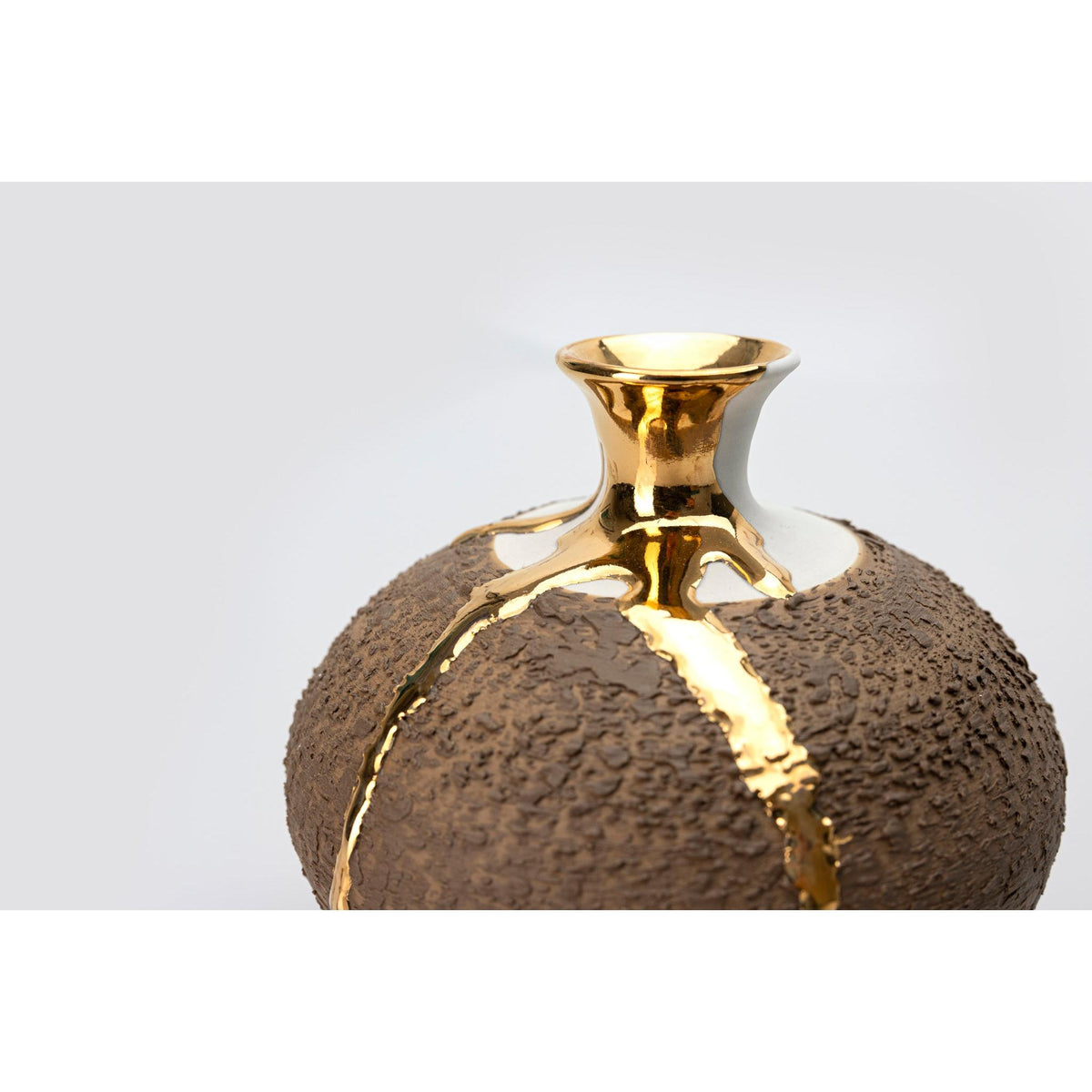 AMC197 Mocha Mousse Textured vase with Gold Lustre by Alex McCarthy available at Padstow Gallery, Cornwall