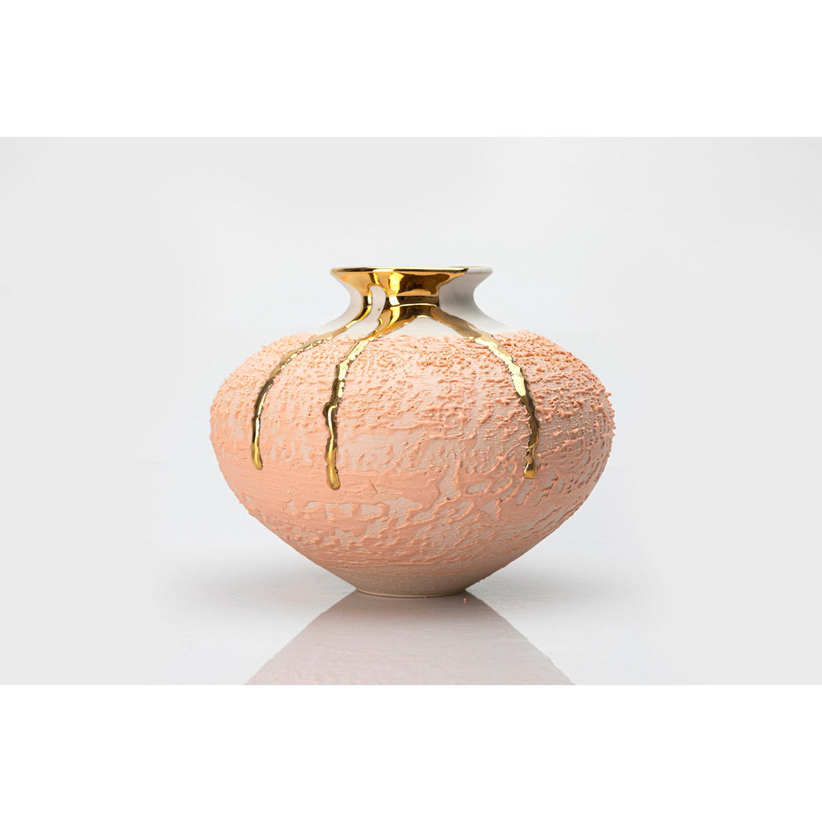 AMC209 Peach Fuzz Textured vase with Gold Lustre by Alex McCarthy available at Padstow Gallery, Cornwall