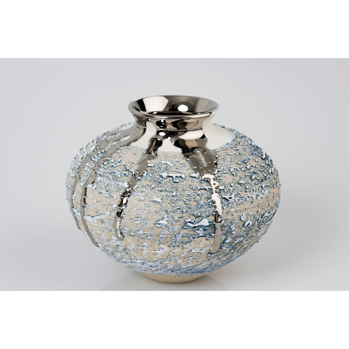 AMC181 Zephyr Textured Vase with Platinum Lustre by Alex McCarthy, available at Padstow Gallery, Cornwall