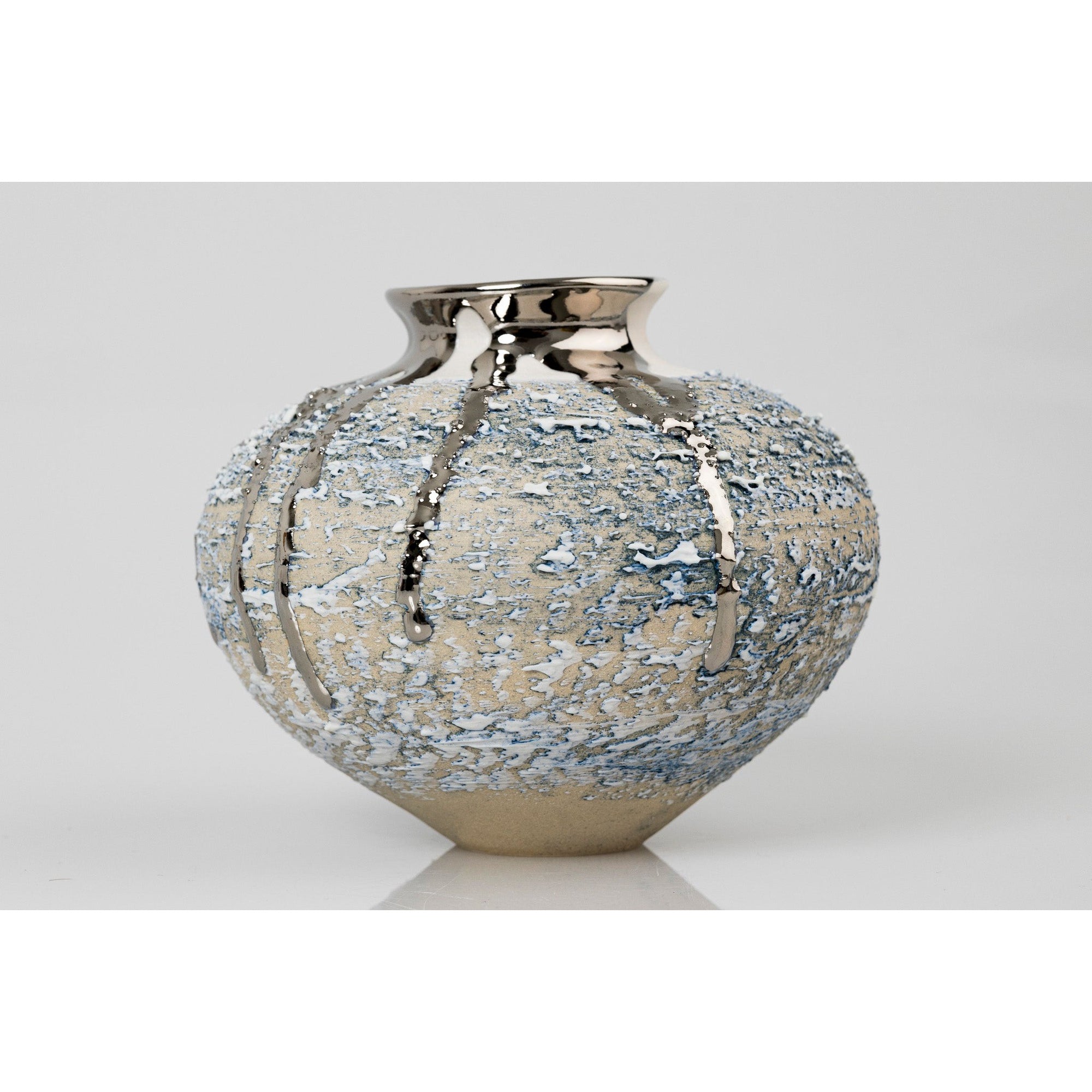 AMC181 Zephyr Textured Vase with Platinum Lustre by Alex McCarthy, available at Padstow Gallery, Cornwall