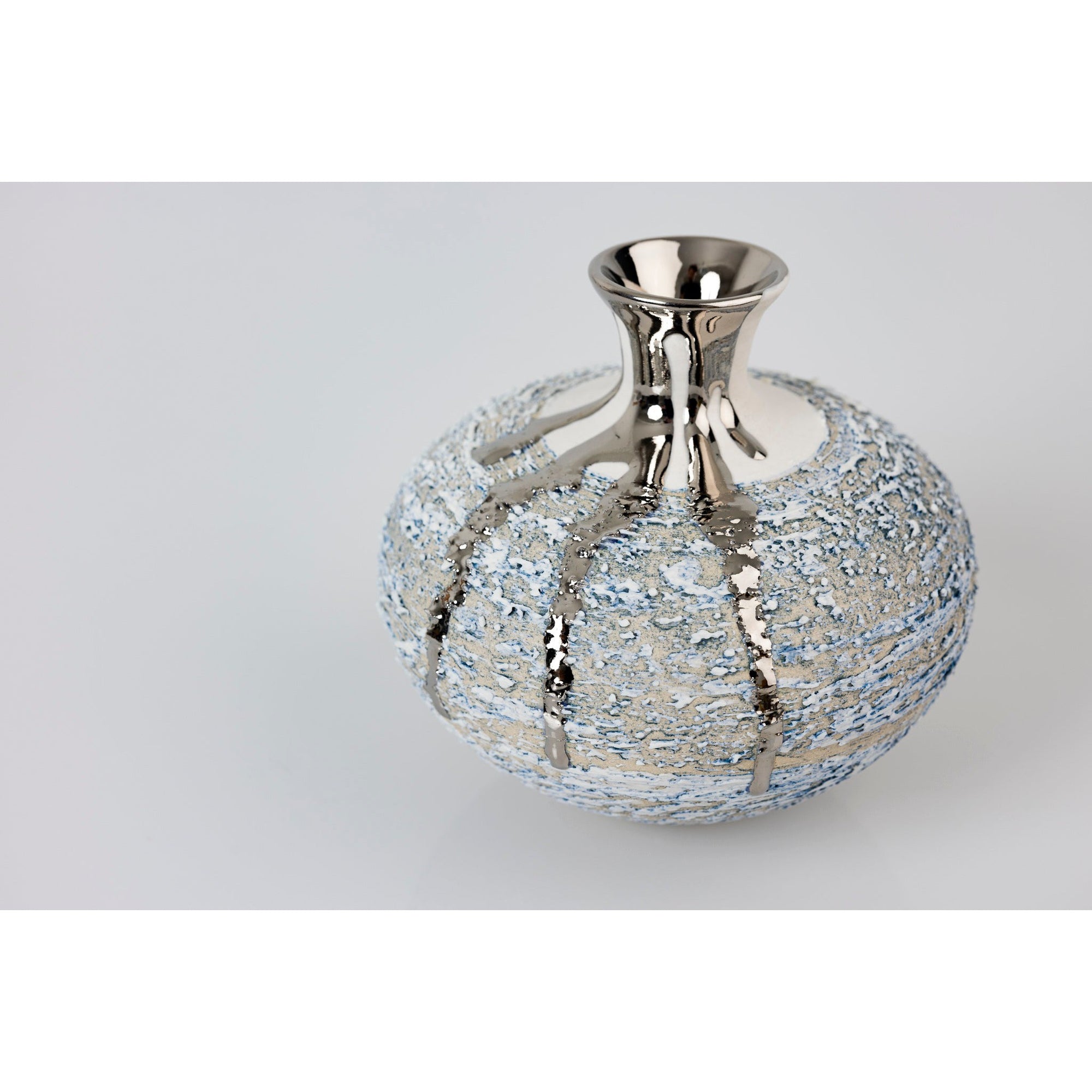 AMC182 Zephyr Textured Vase with Platinum Lustre by Alex McCarthy, available at Padstow Gallery, Cornwall