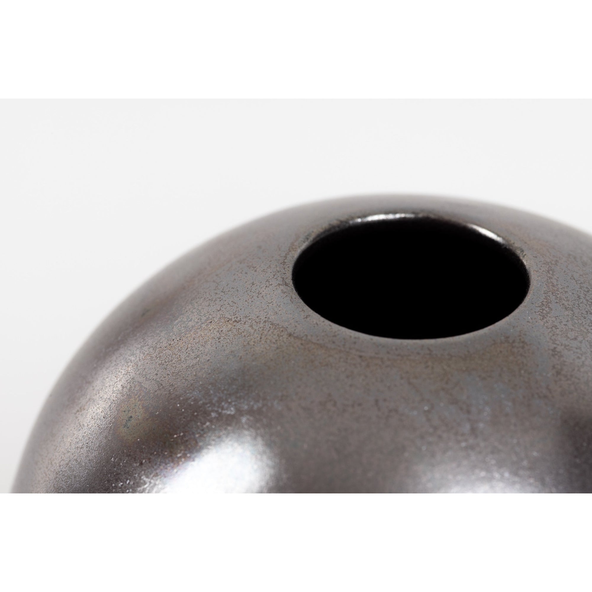 KSG1 Lunar, Stoneware Vase by Kate Schuricht, available at Padstow Gallery, Cornwall