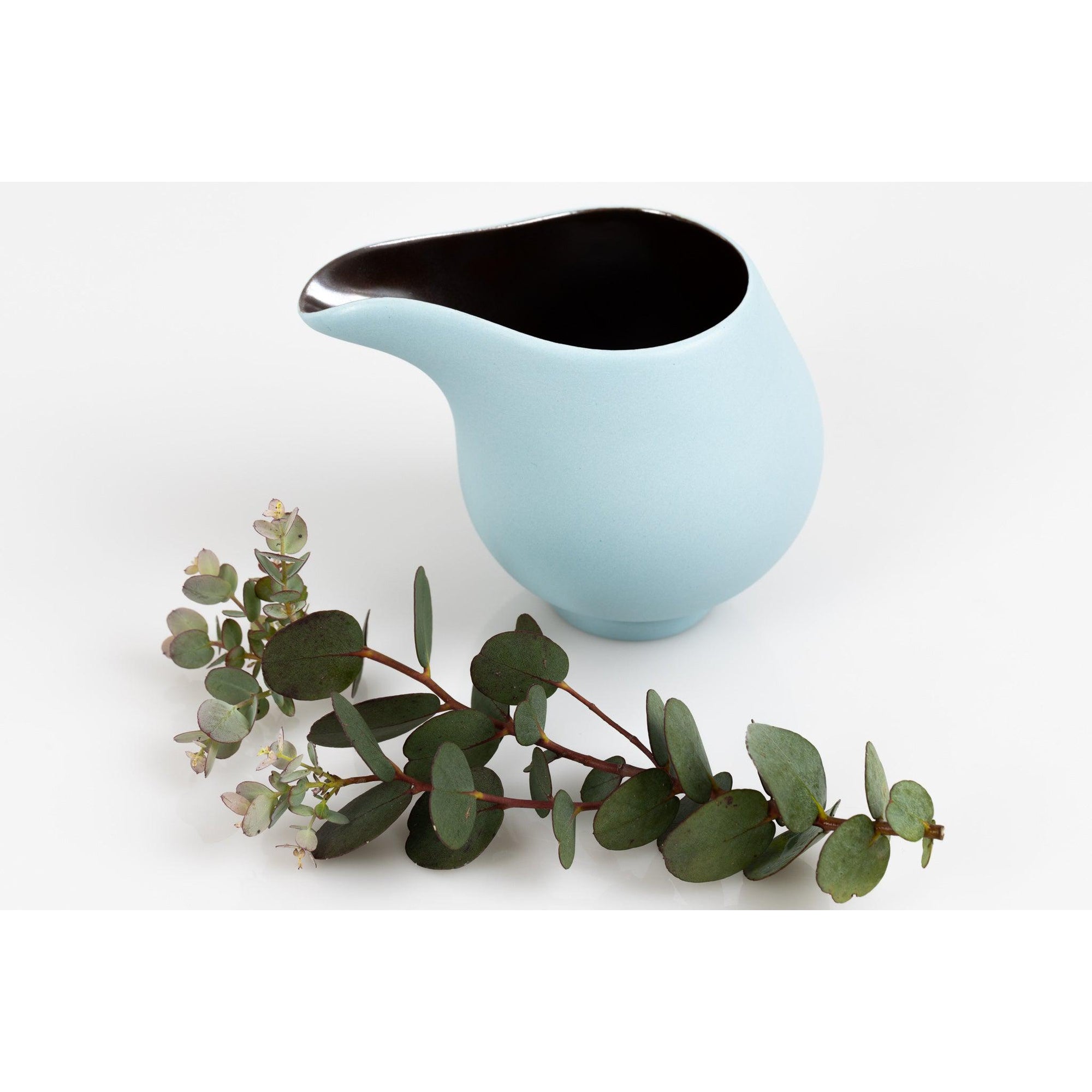 KSD1 Flow, Ocean Blue Stoneware Jug by Kate Schuricht, available at Padstow Gallery, Cornwall