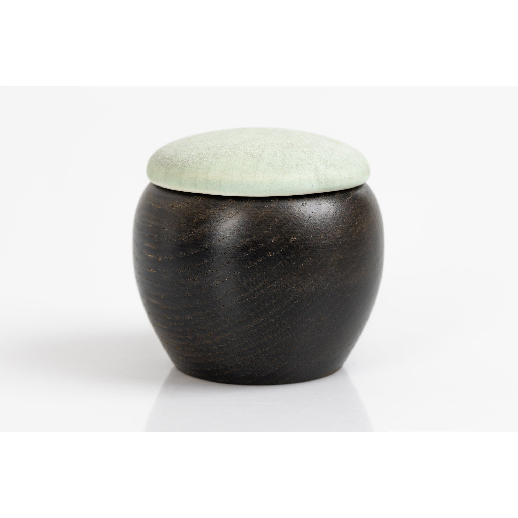 KSL1 Wave Pot by Kate Schuricht, available at Padstow Gallery, Cornwall