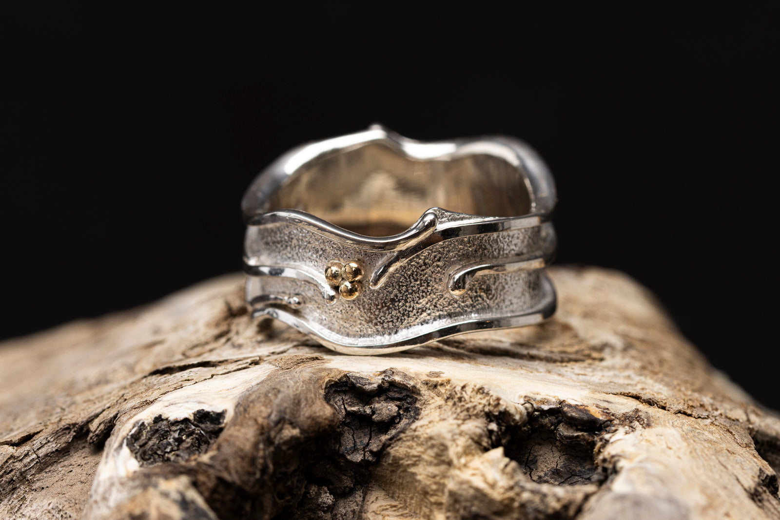 LG164 - Silver and 9ct Gold Beads Ring by Les Grimshaw available at Padstow Gallery Cornwall