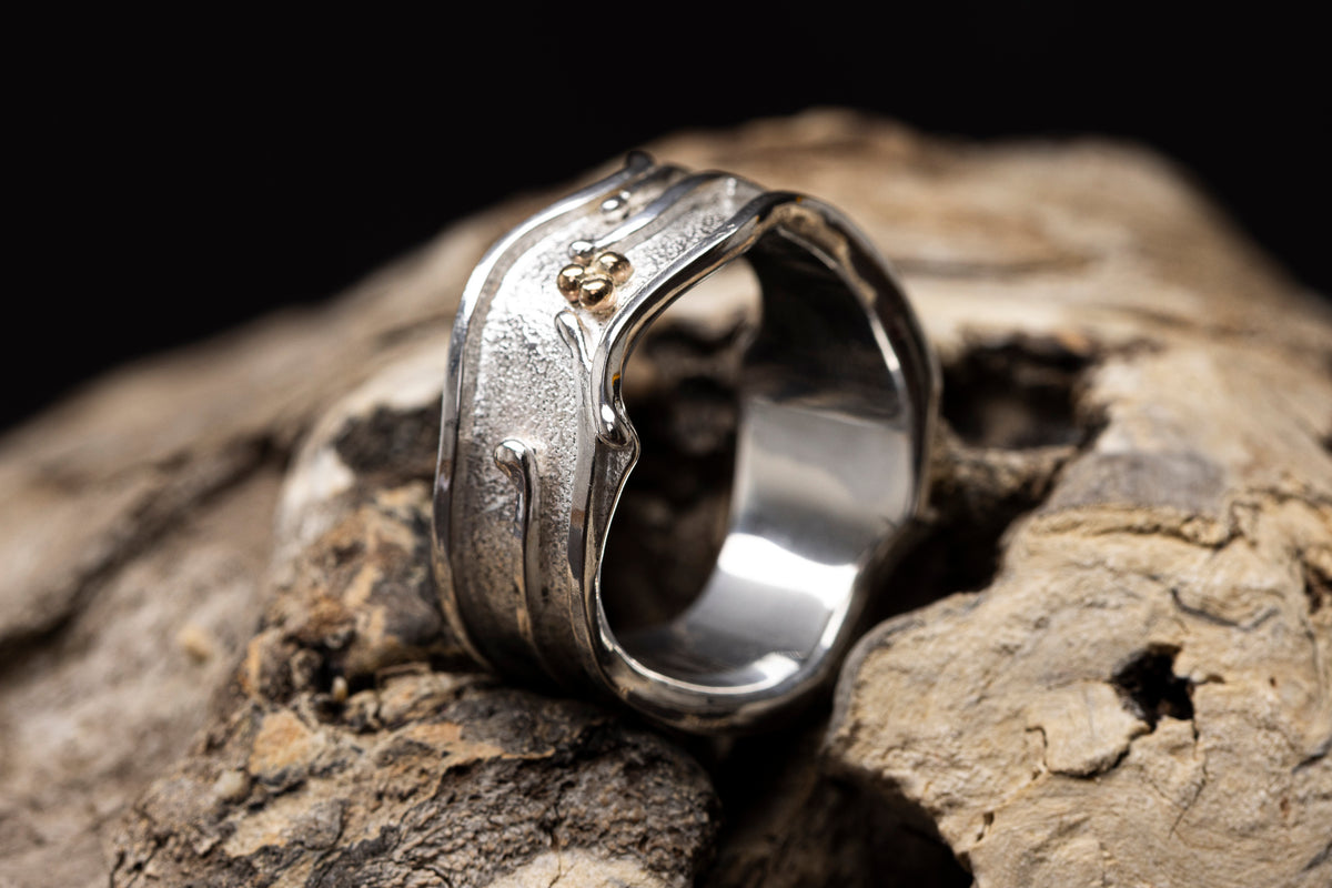 LG164 - Silver and 9ct Gold Beads Ring by Les Grimshaw available at Padstow Gallery Cornwall