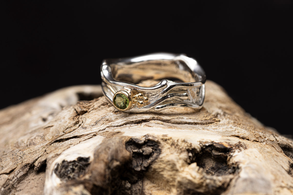 LG165 - Silver and 9ct Gold 3.5mm Green Tourmaline Ring by Les Grimshaw available at Padstow Gallery Cornwall