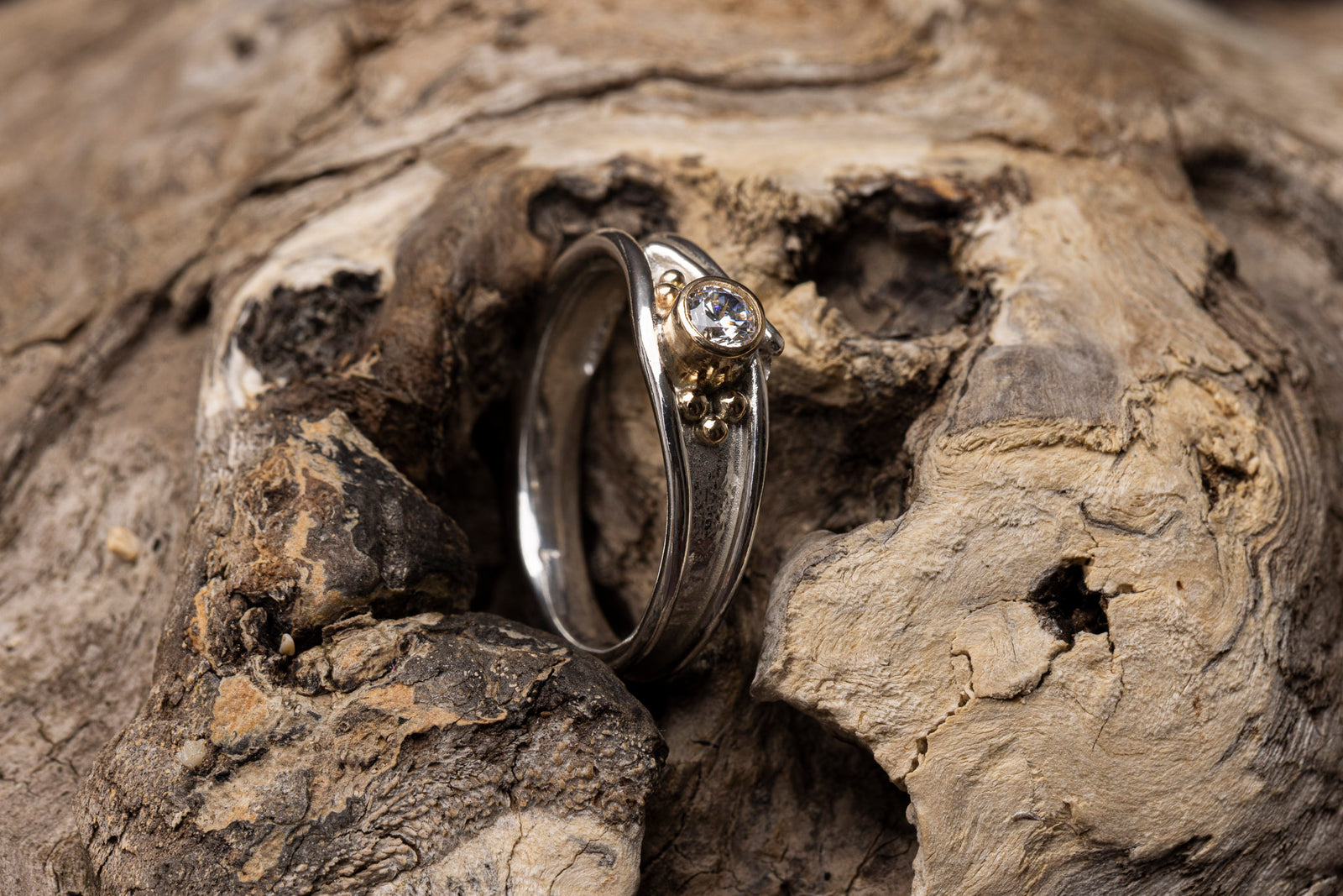 LG168 - Silver and 9ct Gold 3.5mm CZ Ring by Les Grimshaw available at Padstow Gallery Cornwall
