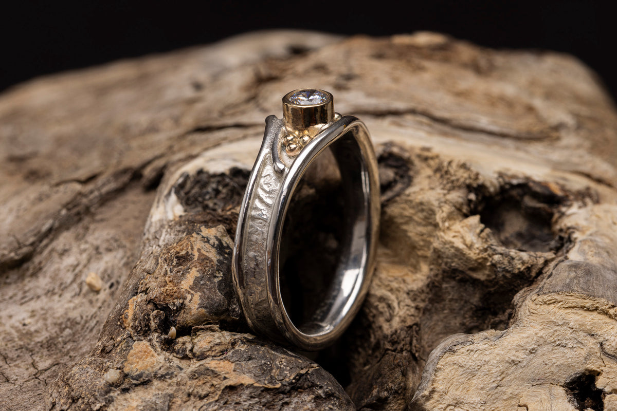 LG168 - Silver and 9ct Gold 3.5mm CZ Ring by Les Grimshaw available at Padstow Gallery Cornwall