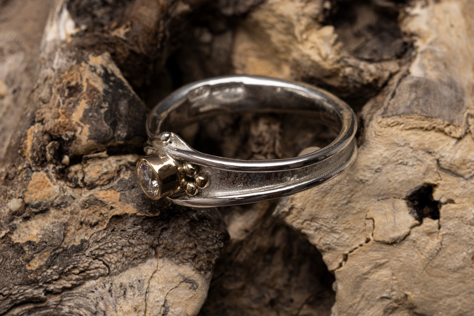LG168 - Silver and 9ct Gold 3.5mm CZ Ring by Les Grimshaw available at Padstow Gallery Cornwall