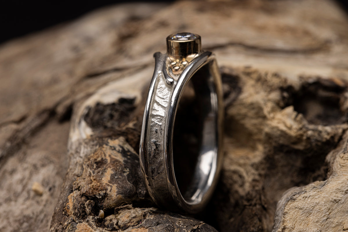 LG168 - Silver and 9ct Gold 3.5mm CZ Ring by Les Grimshaw available at Padstow Gallery Cornwall