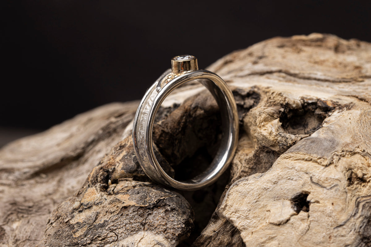 LG168 - Silver and 9ct Gold 3.5mm CZ Ring by Les Grimshaw available at Padstow Gallery Cornwall
