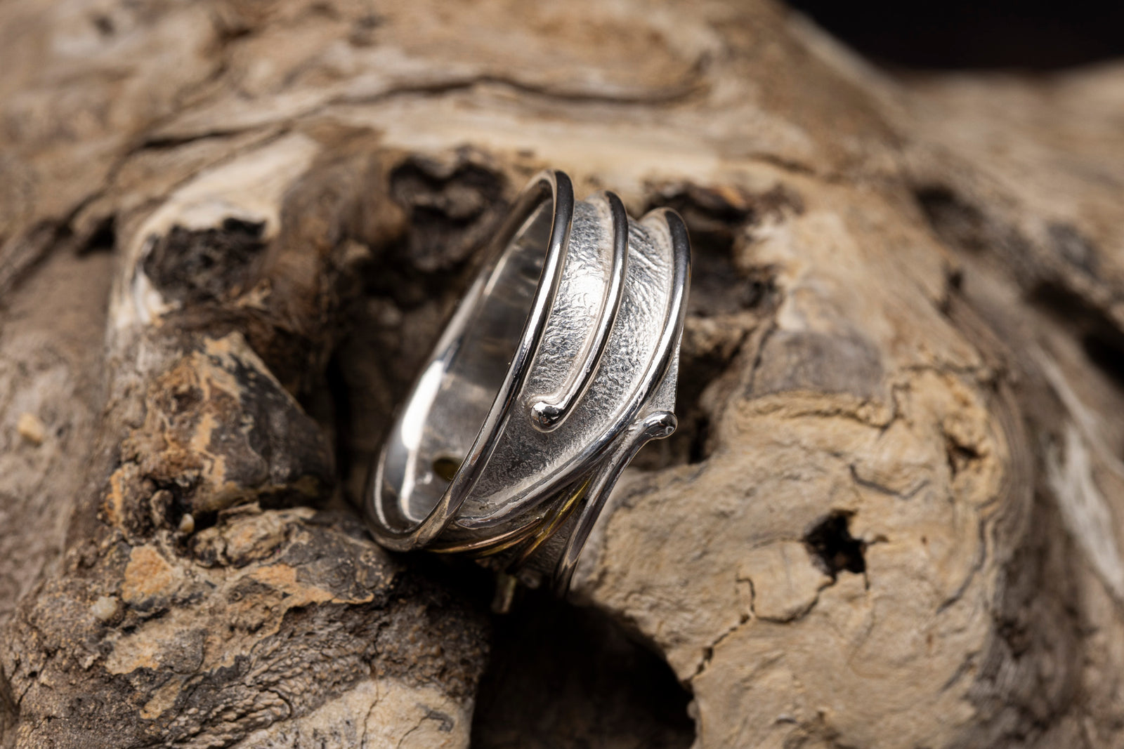 LG172- Silver and 9ct Gold LB Topaz Ring by Les Grimshaw available at Padstow Gallery Cornwall