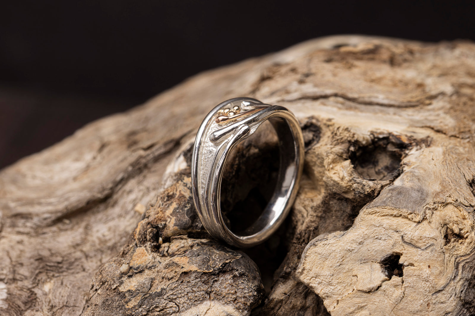 LG162 - Silver and 9ct Gold Beads Ring by Les Grimshaw available at Padstow Gallery Cornwall