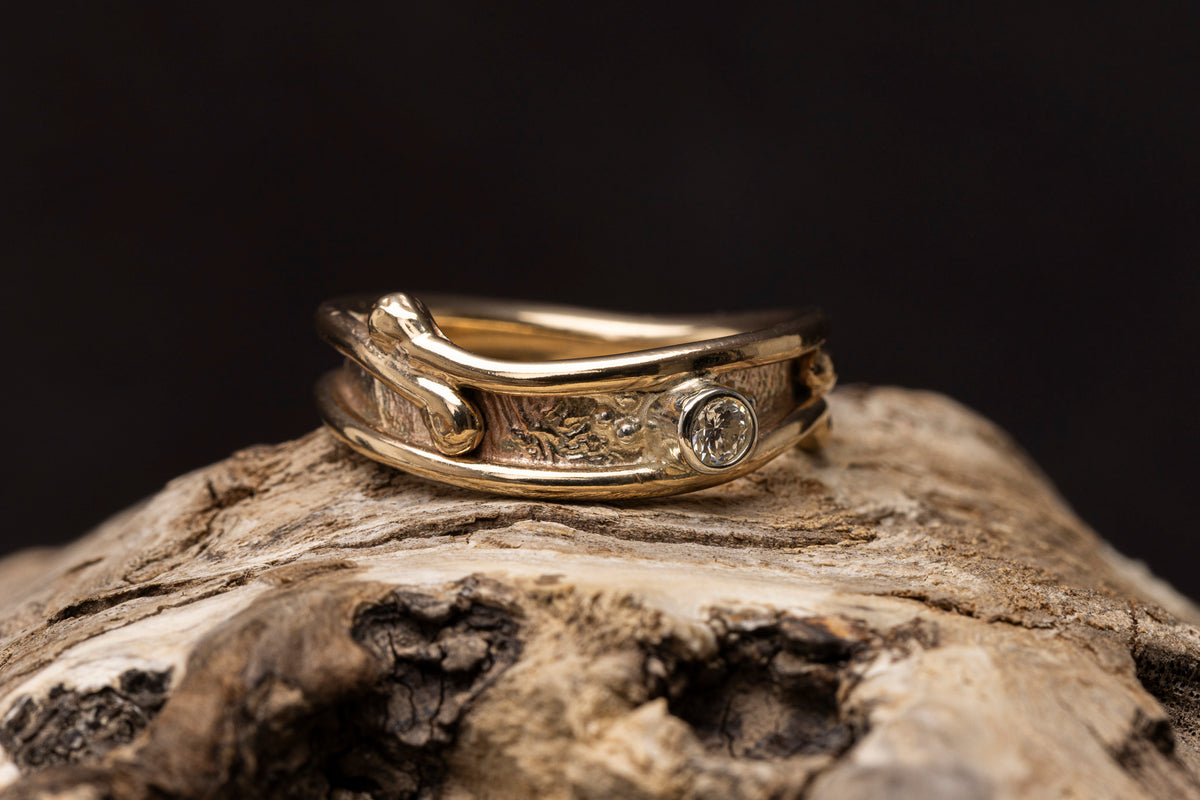 LG174 - 9ct Yellow & White Gold 3mm Diamond Ring by Les Grimshaw available at Padstow Gallery Cornwall