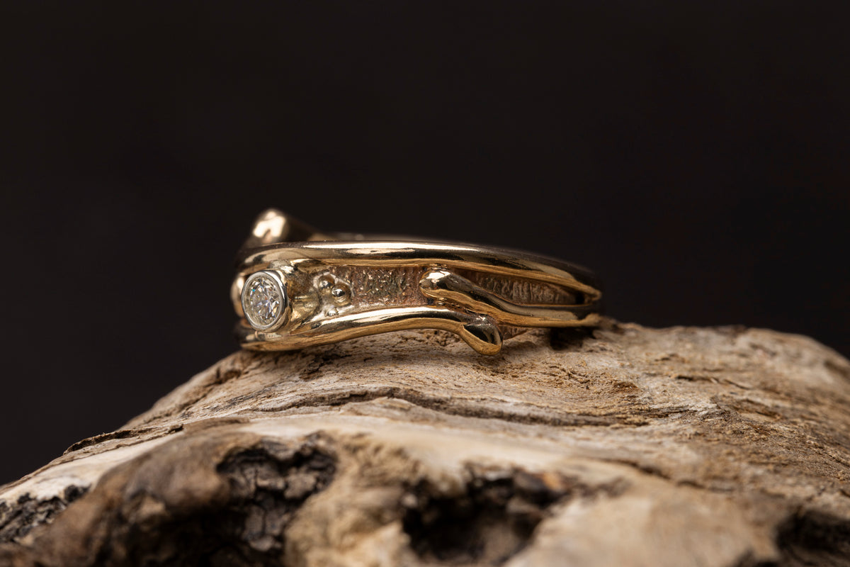 LG174 - 9ct Yellow &amp; White Gold 3mm Diamond Ring by Les Grimshaw available at Padstow Gallery Cornwall