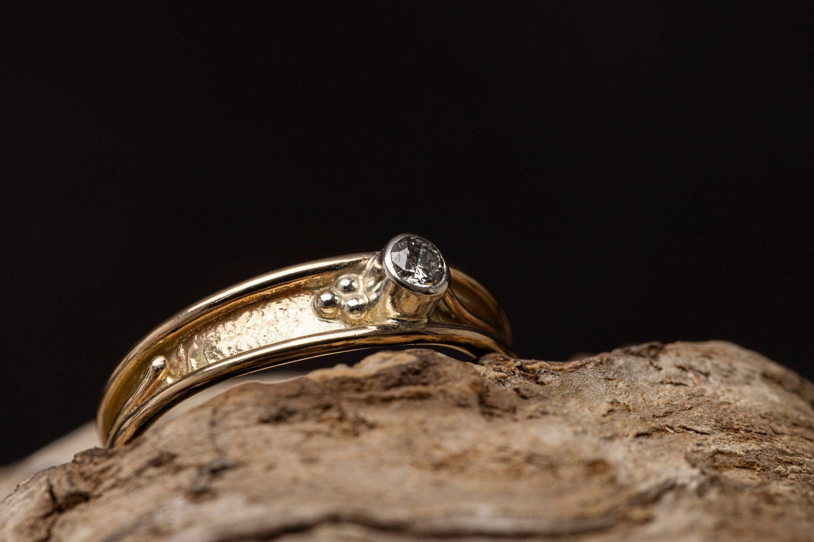 LG173 - 9ct Yellow & Red Gold 3mm Diamond Ring by Les Grimshaw available at Padstow Gallery Cornwall