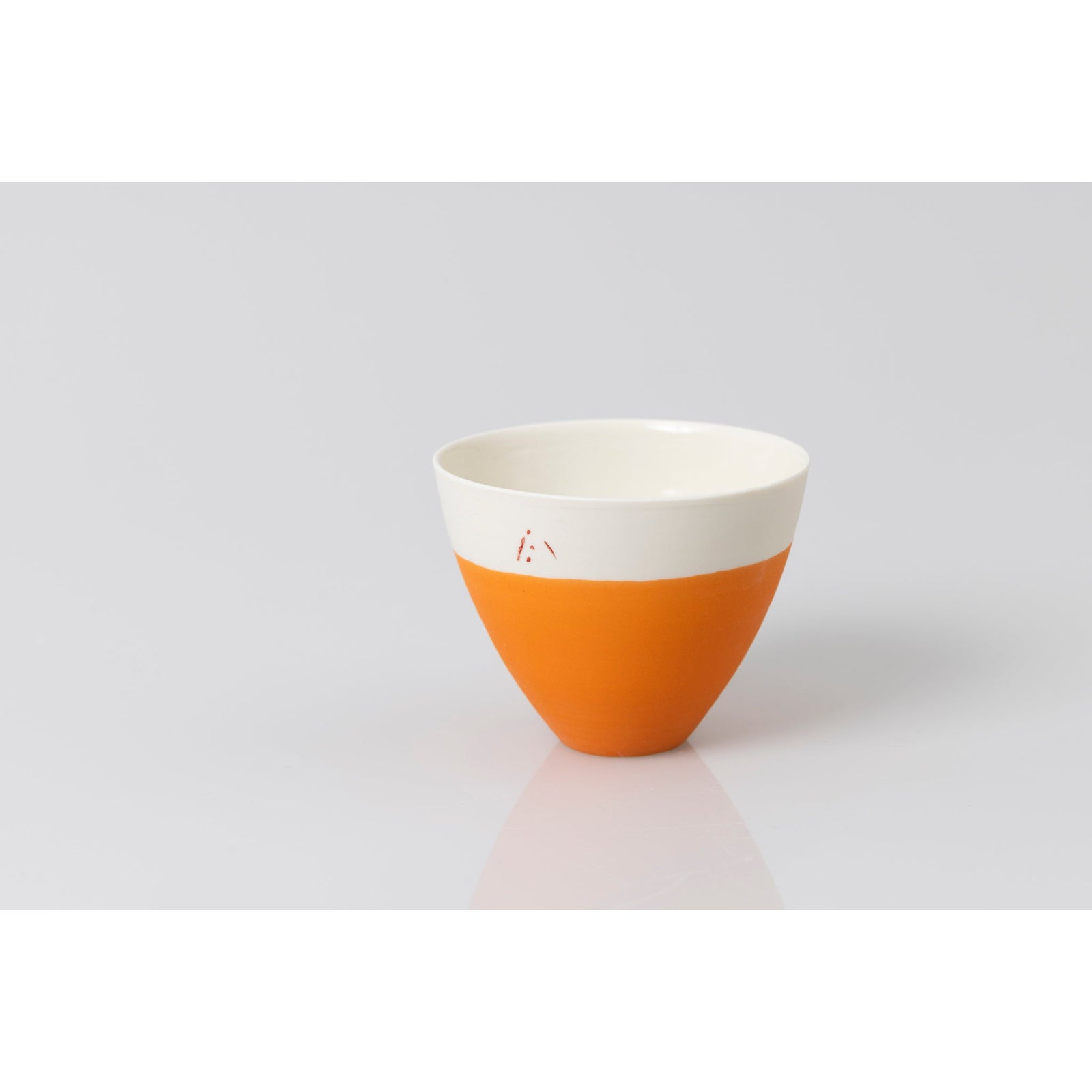 PG10 small cup/bowl, porcelain by Ali Tomlin ceramics, available at Padstow Gallery, Cornwall