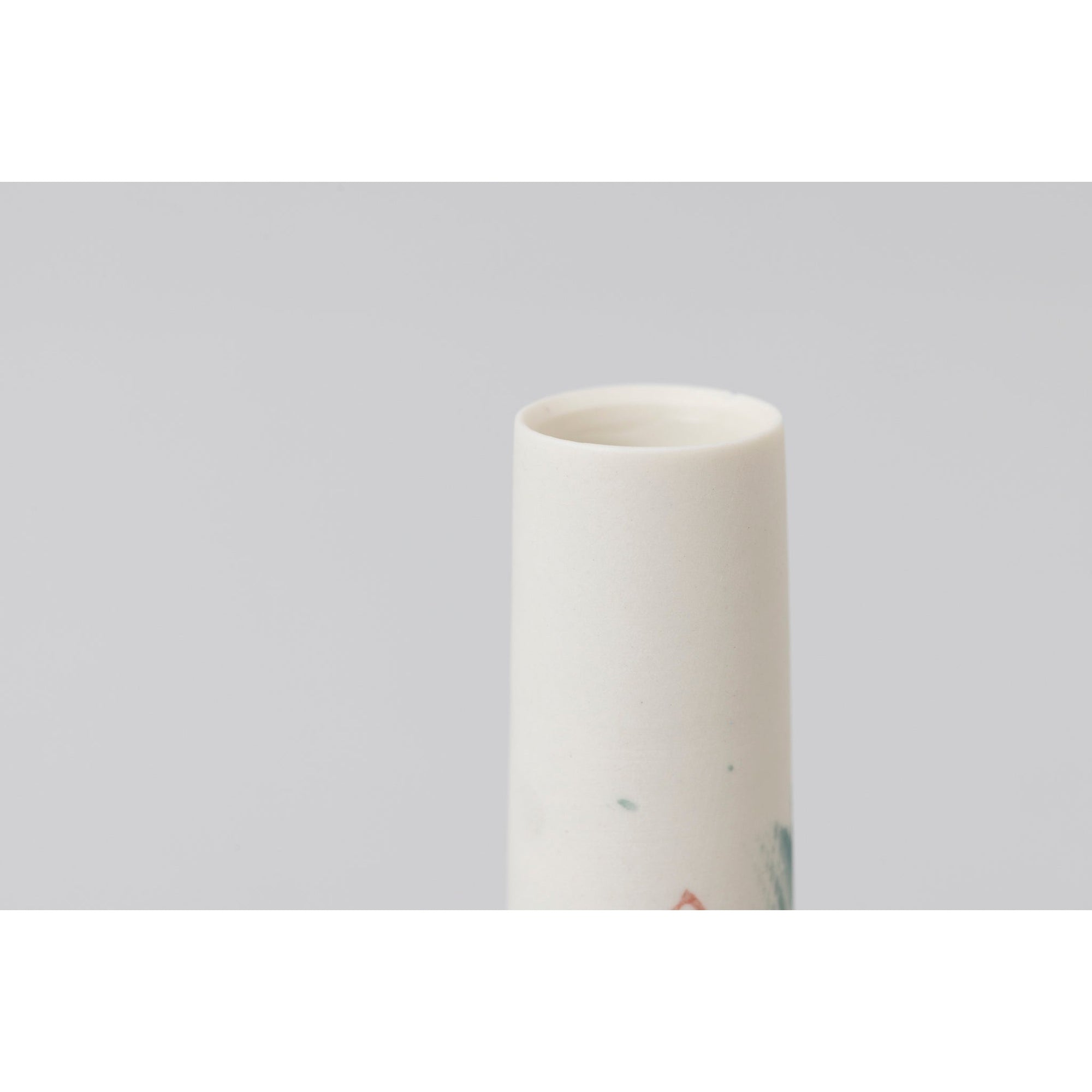 PG06 Stem Vase, porcelain by Ali Tomlin ceramics, available at Padstow Gallery, Cornwall