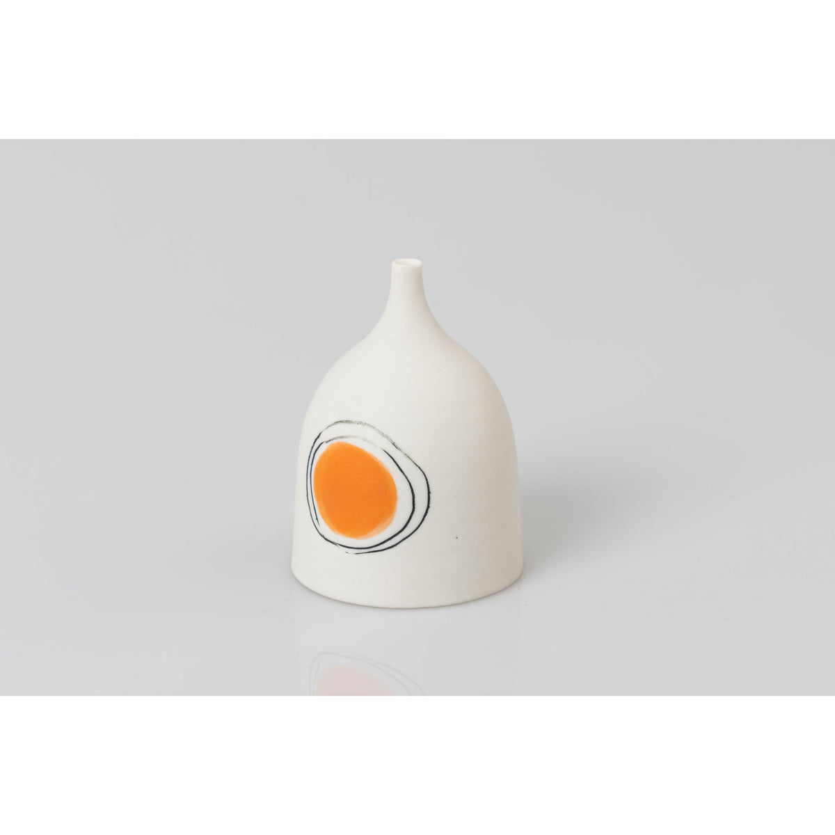 PG14 Bud Vase, porcelain by Ali Tomlin ceramics, available at Padstow Gallery, Cornwall