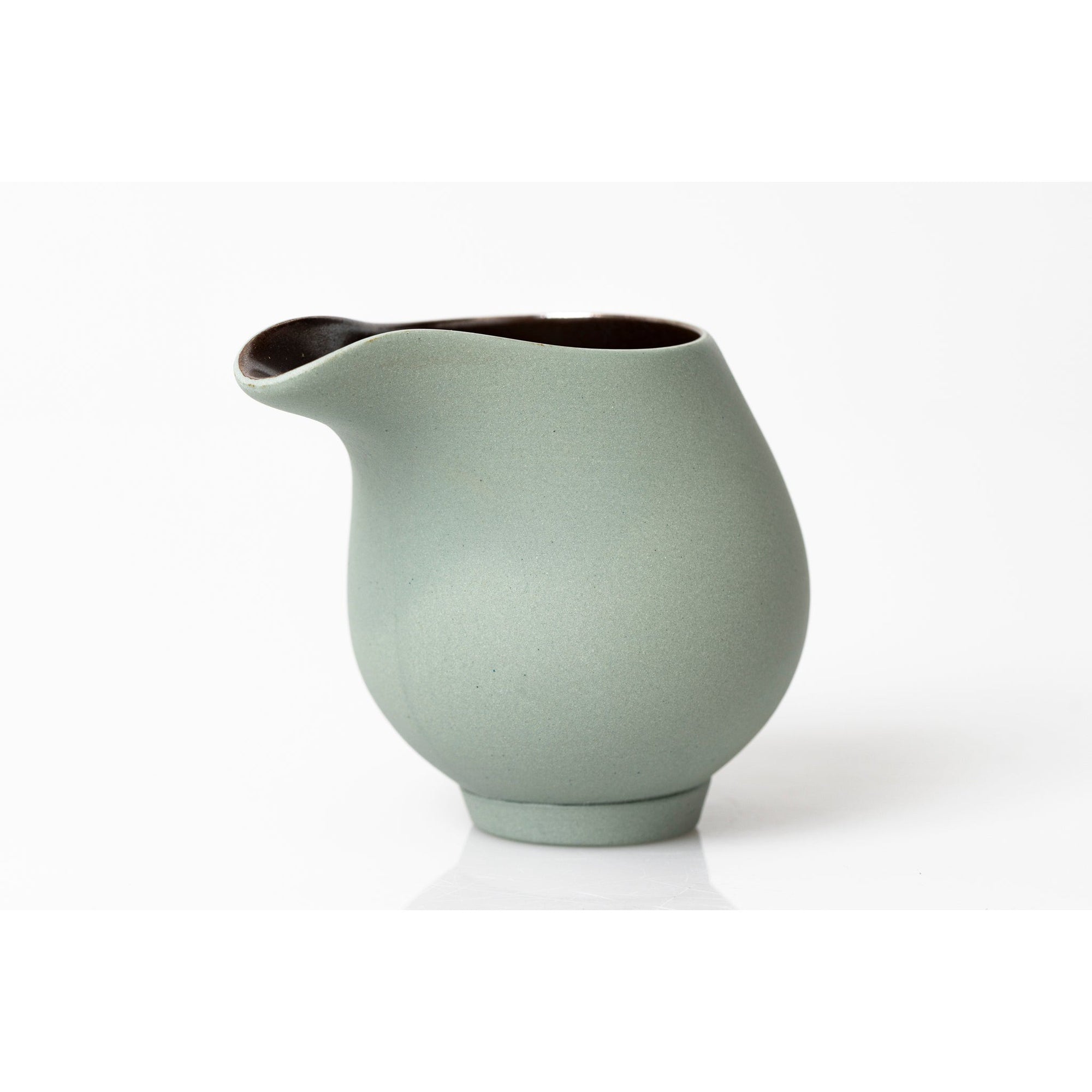 QQ1 Flow Lustre Stoneware Jug by Kate Schuricht ceramics available at Padstow Gallery, Cornwall