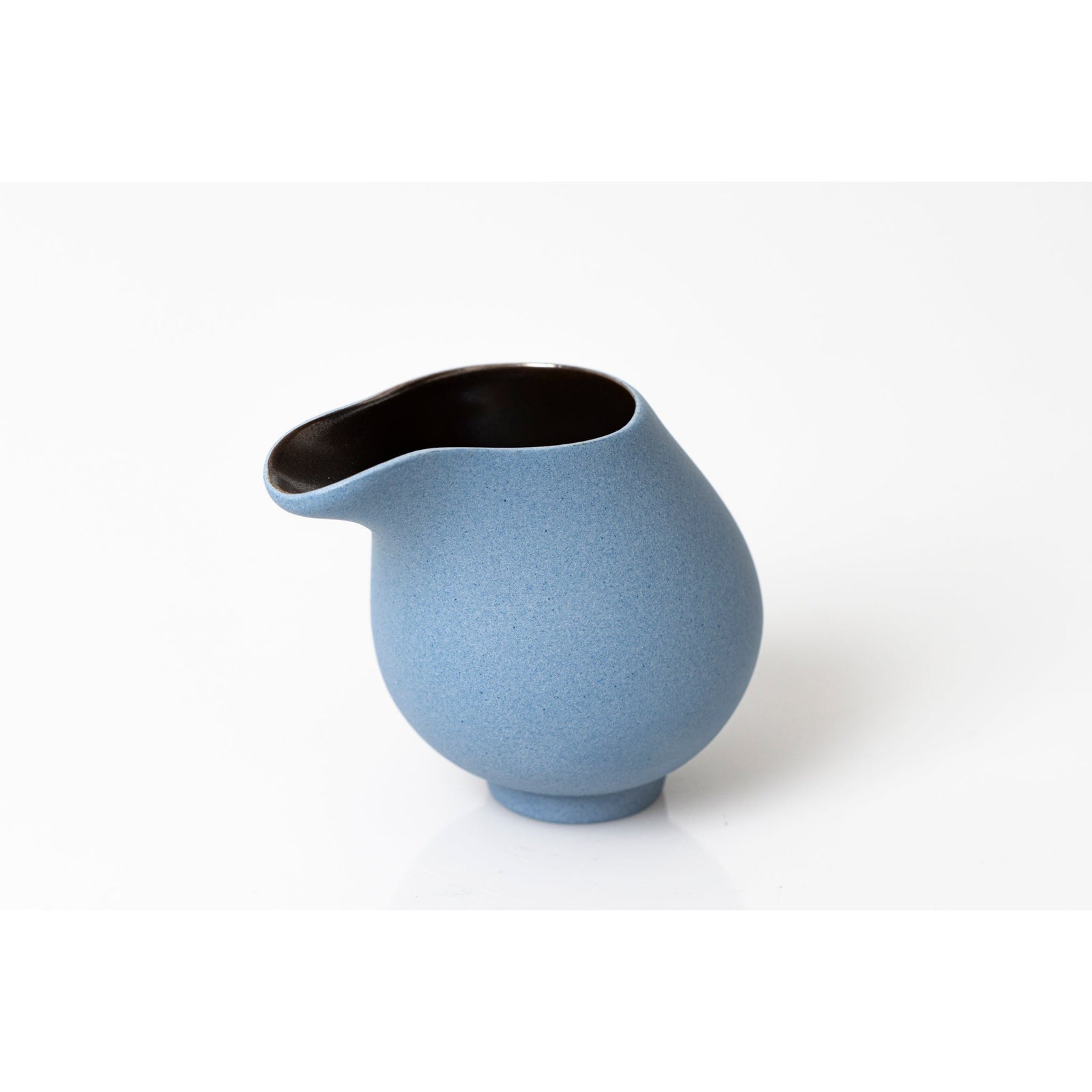 QQ2 Flow Lustre Stoneware Jug by Kate Schuricht ceramics available at Padstow Gallery, Cornwall