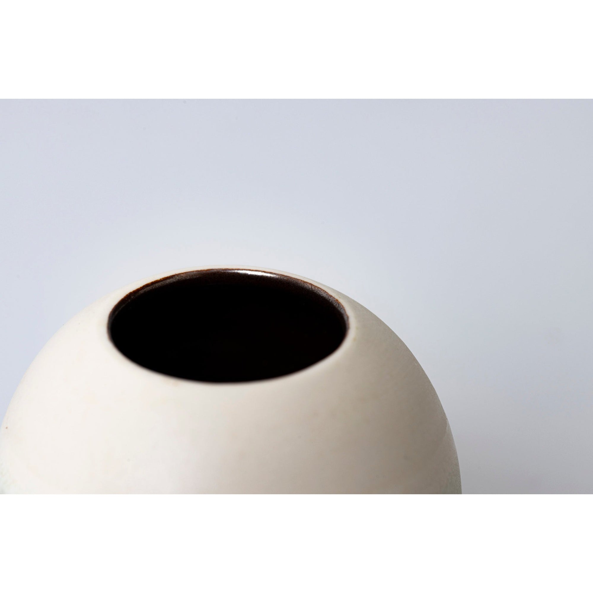 HH2 Small Stoneware Lunar Vase by Kate Schuricht ceramics available at Padstow Gallery, Cornwall