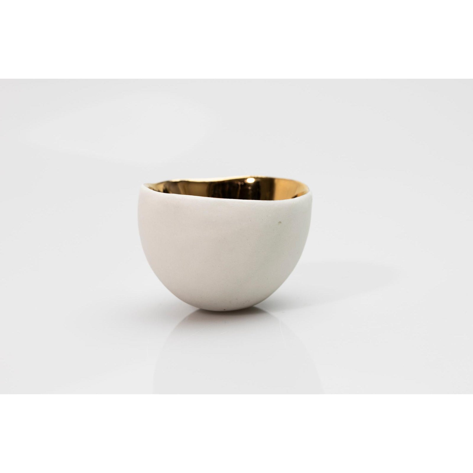 PL06 Pebble  Bowl, white porcelain and gold lustre by Penny Little. Available at Padstow Gallery, Cornwall