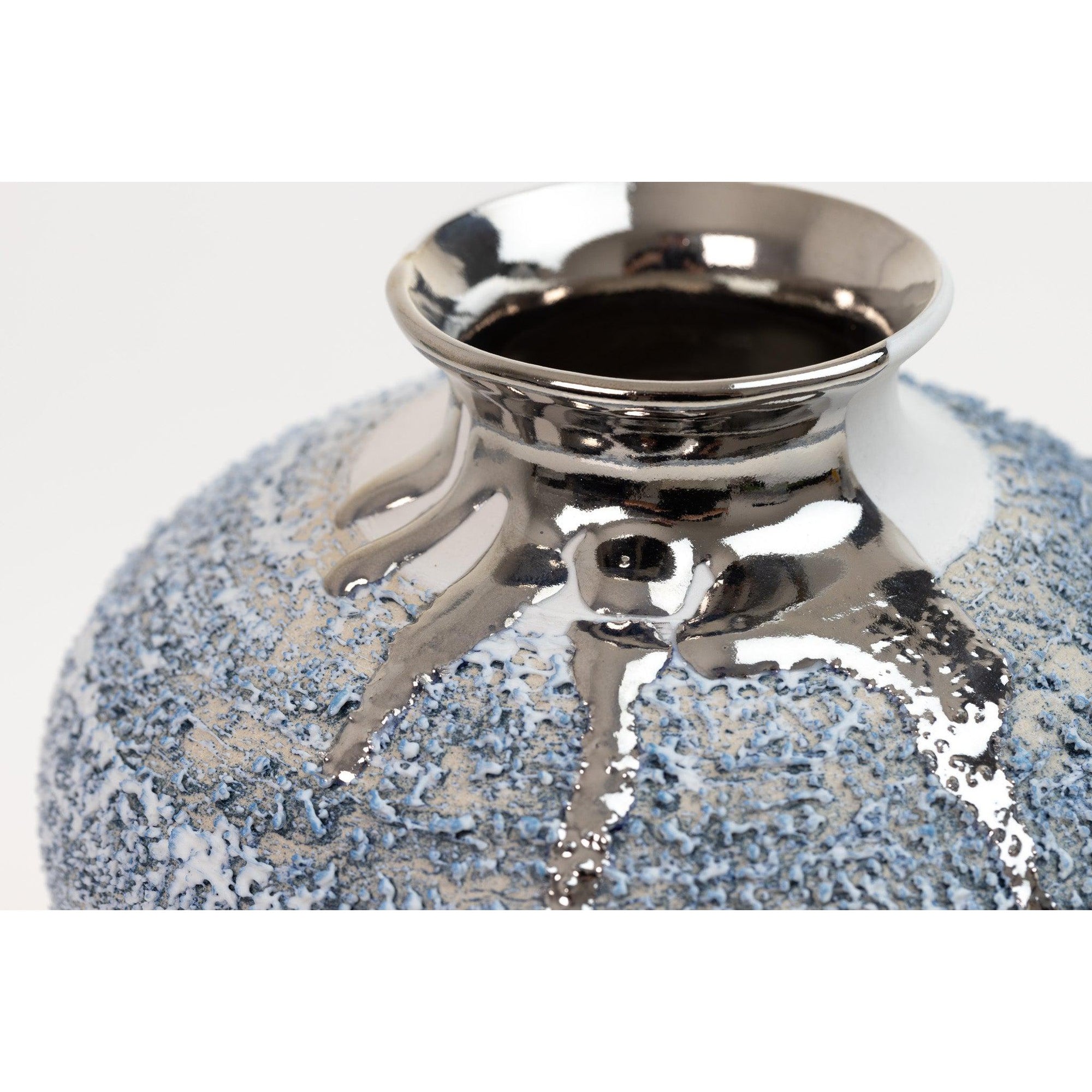 AMC172 Textured vessel with Platinum Lustre by Alex McCarthy available at Padstow Gallery, Cornwall