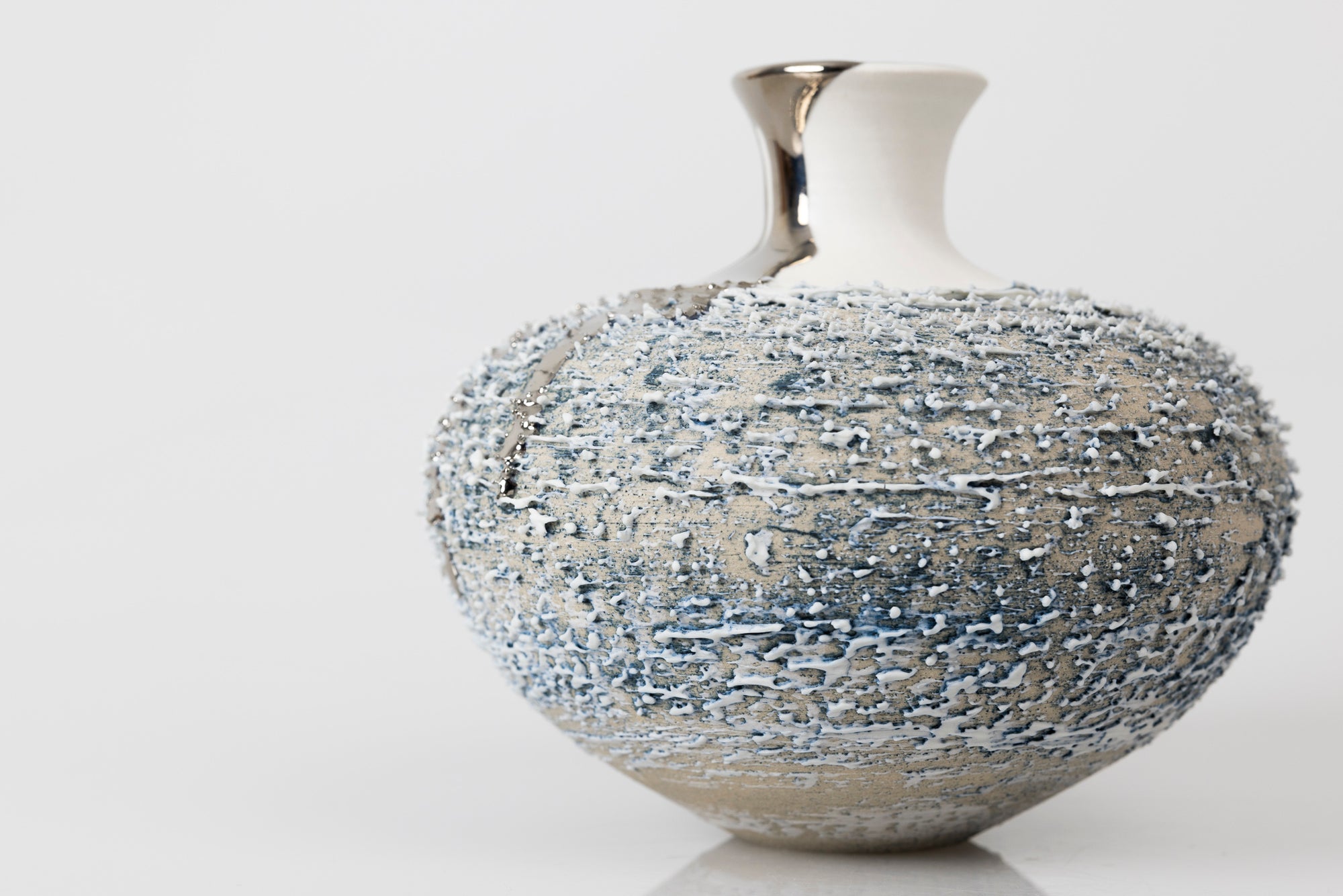 PGX37 Textured vessel with Platinum Lustre by Alex McCarthy available at Padstow Gallery