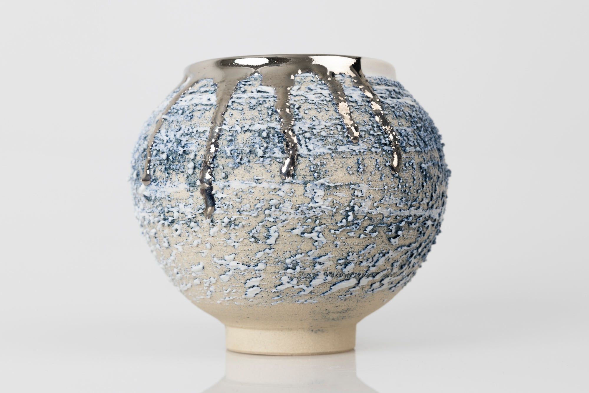 PGX42 Textured Moon Jar with Platinum Lustre by Alex McCarthy available at Padstow Gallery