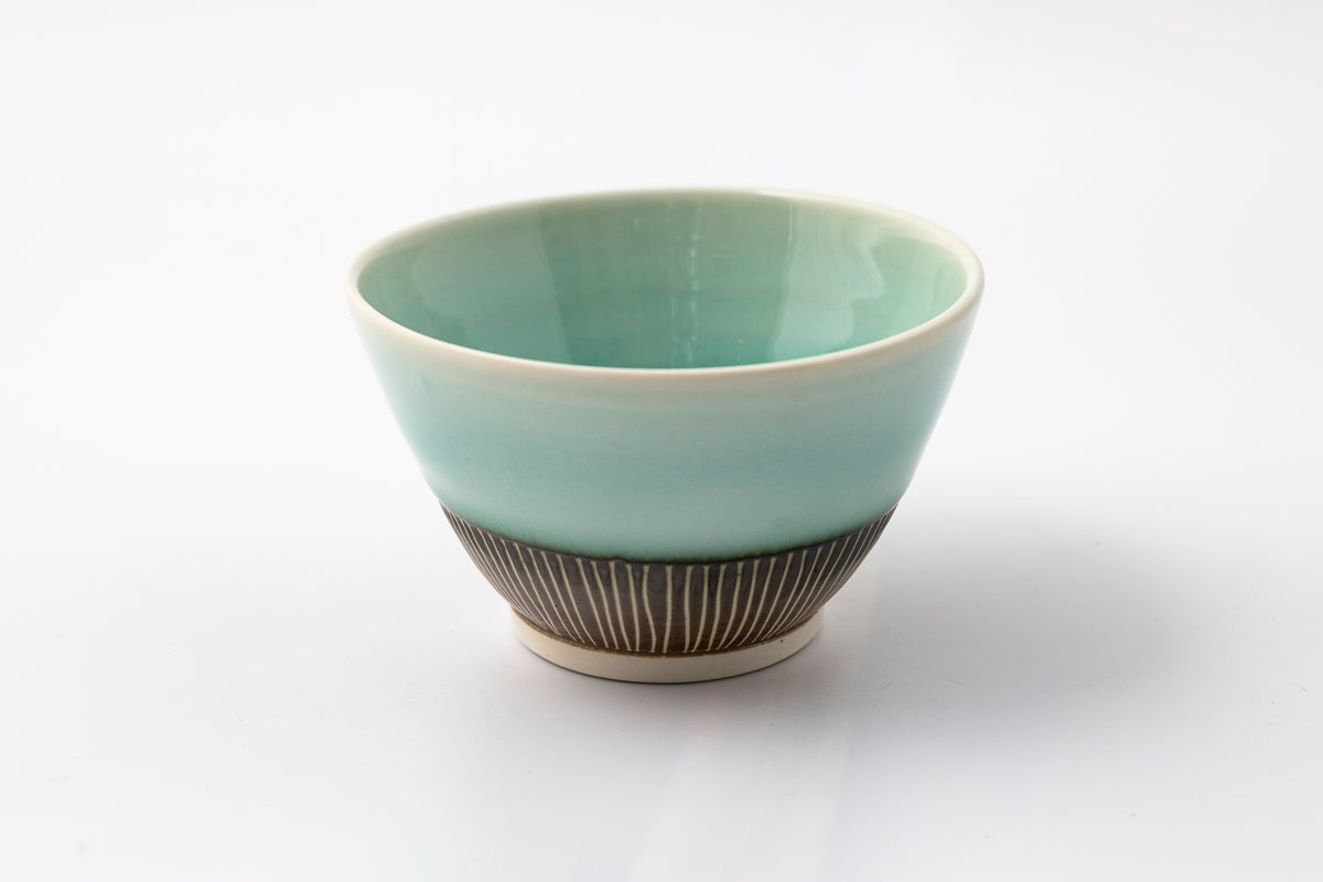 EL03 Sea Green Sgraffito Small Bowl by Elke Lucas available at Padstow Gallery Cornwall