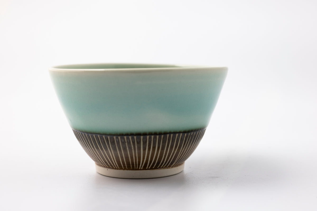EL03 Sea Green Sgraffito Small Bowl by Elke Lucas available at Padstow Gallery Cornwall