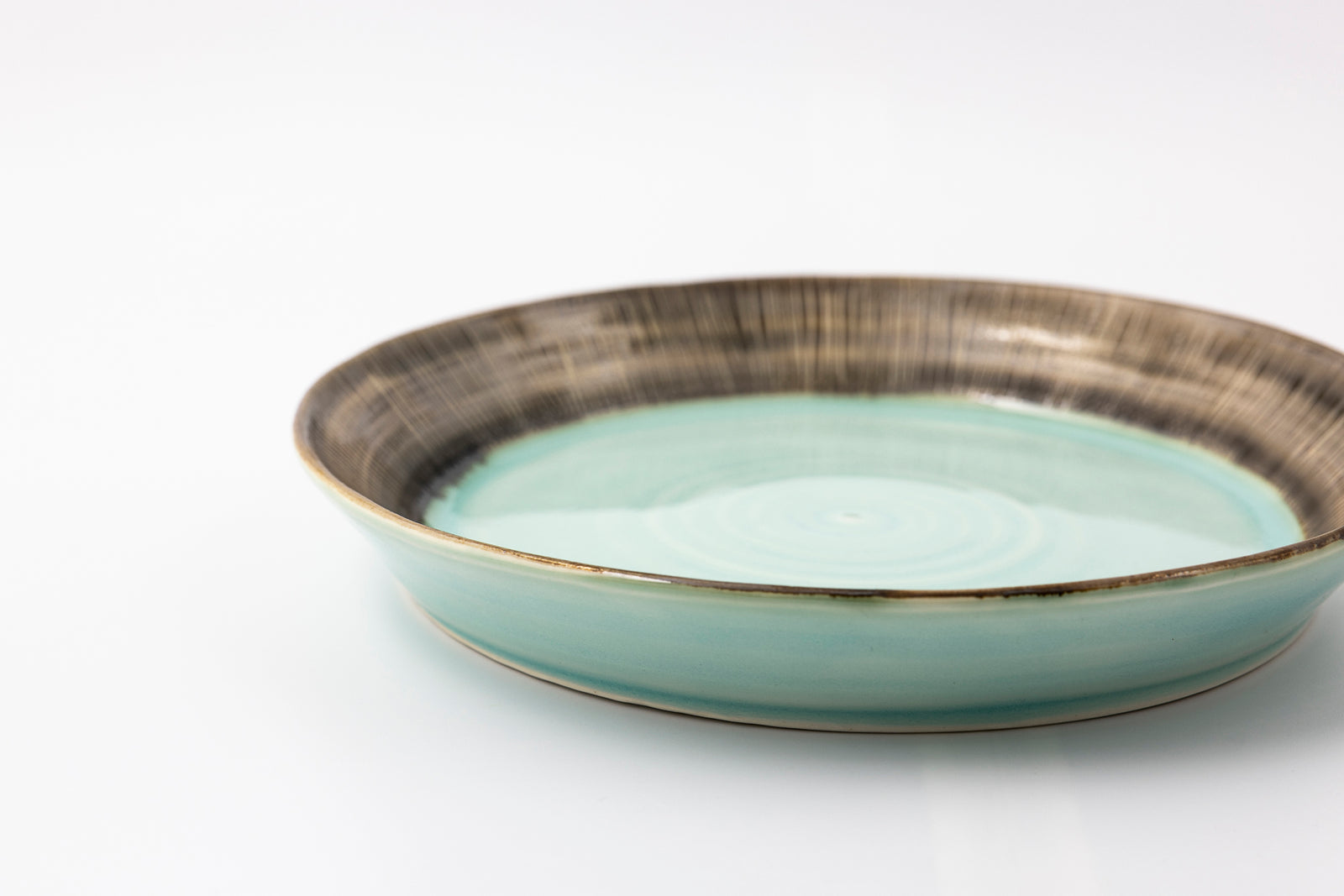 EL04 Sea Green Sgraffito Plate by Elke Lucas available at Padstow Gallery Cornwall